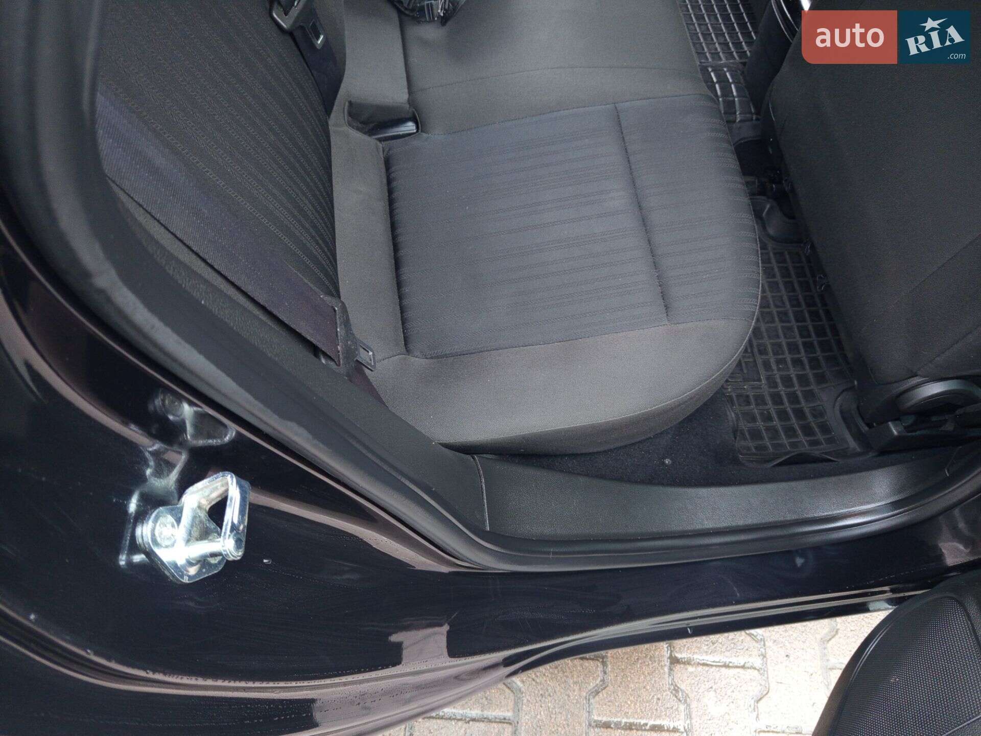 Opel Astra 2015 VIN W0LPC5E66FG091421 фото оголошення 3 з 17