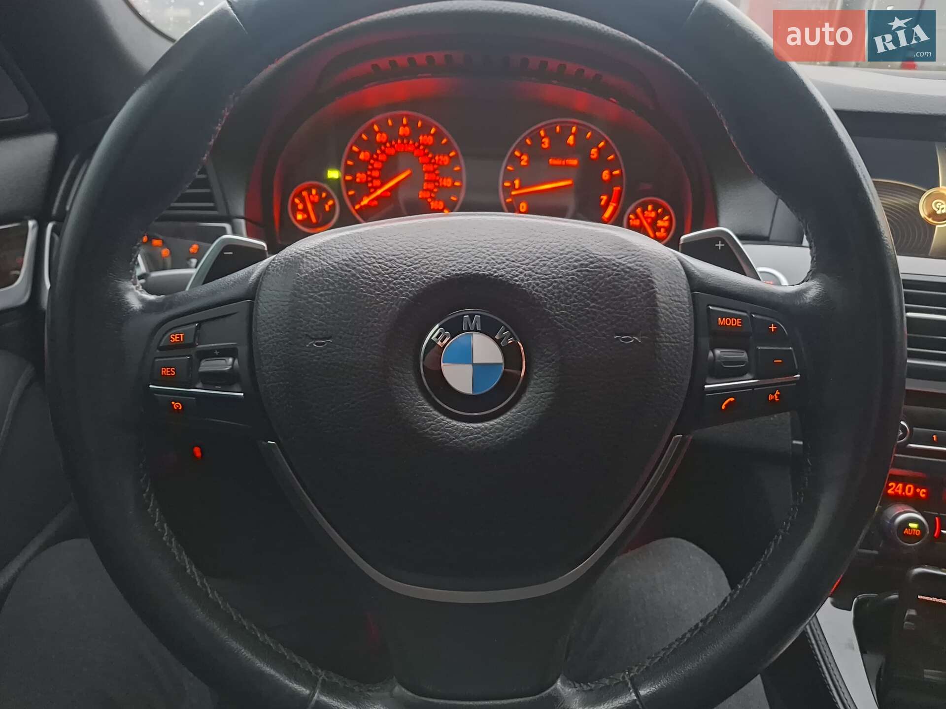 BMW 5 Series 2015 VIN WBA5A7C56GG144850 фото оголошення 11 з 30