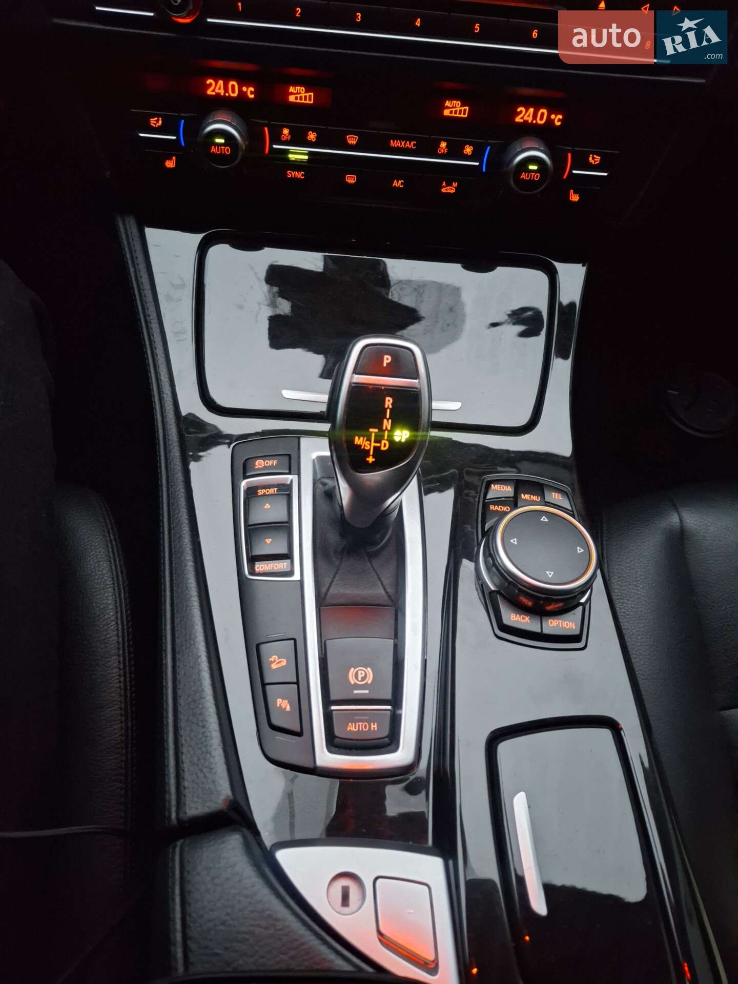 BMW 5 Series 2015 VIN WBA5A7C56GG144850 фото оголошення 17 з 30