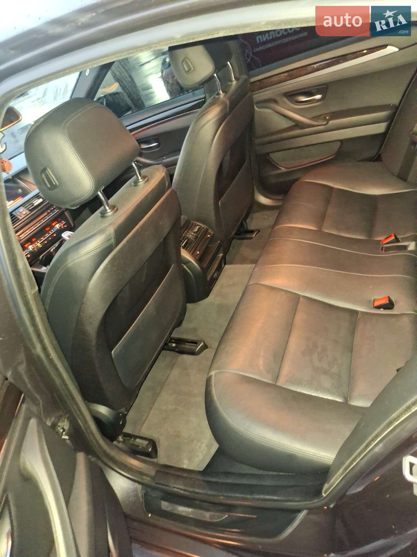 BMW 5 Series 2015 VIN WBA5A7C56GG144850 фото оголошення 18 з 30