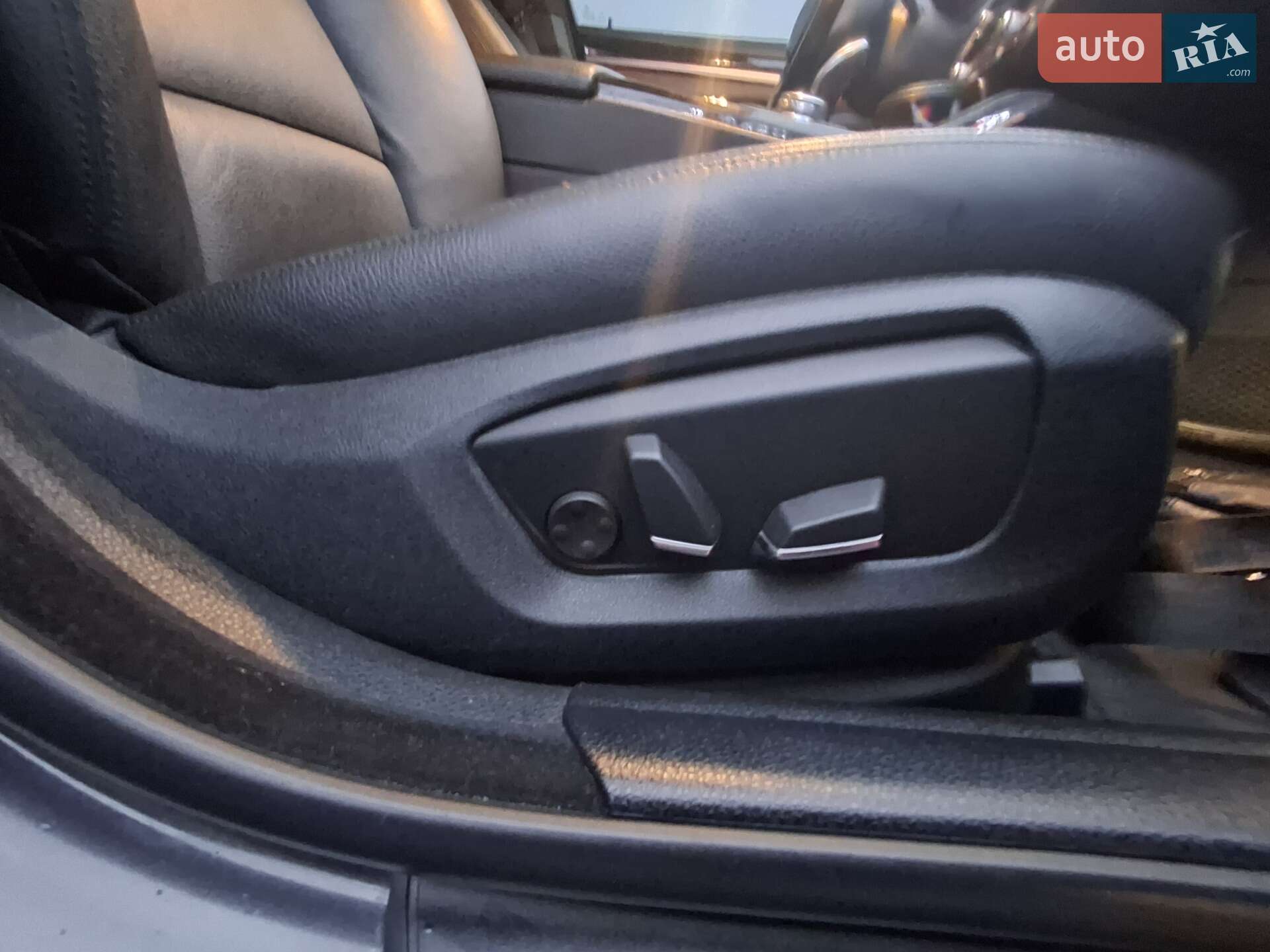 BMW 5 Series 2015 VIN WBA5A7C56GG144850 фото оголошення 25 з 30