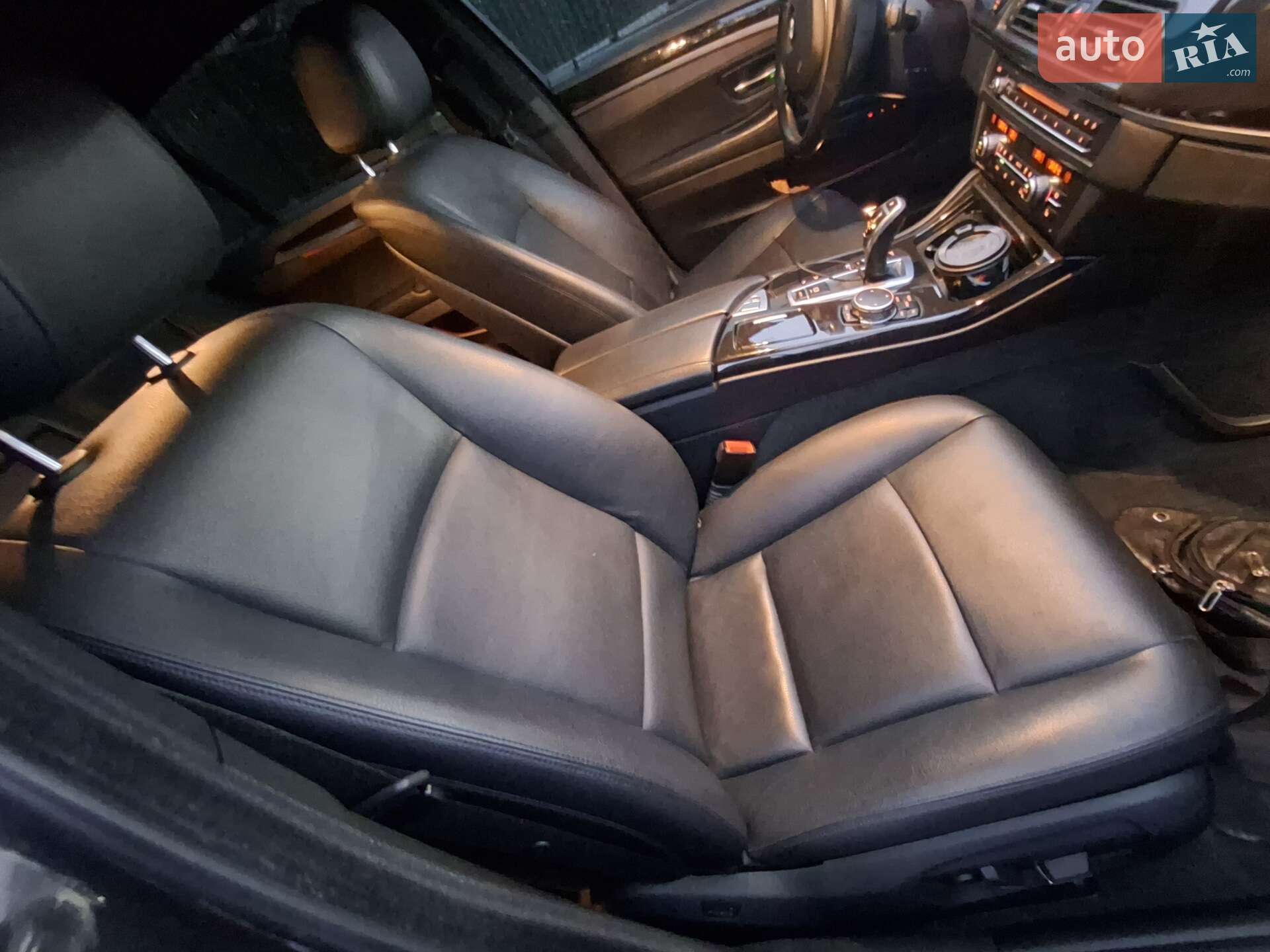 BMW 5 Series 2015 VIN WBA5A7C56GG144850 фото оголошення 26 з 30