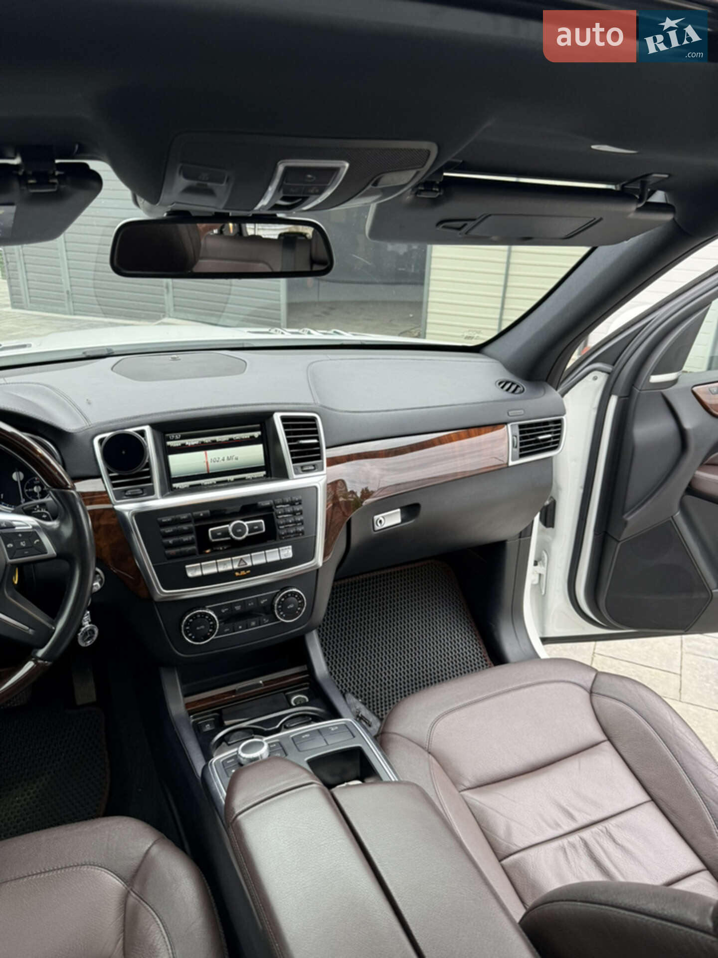 Mercedes-Benz GL-Class 2015 VIN 4JGDF2EE1FA592233 фото оголошення 29 з 86