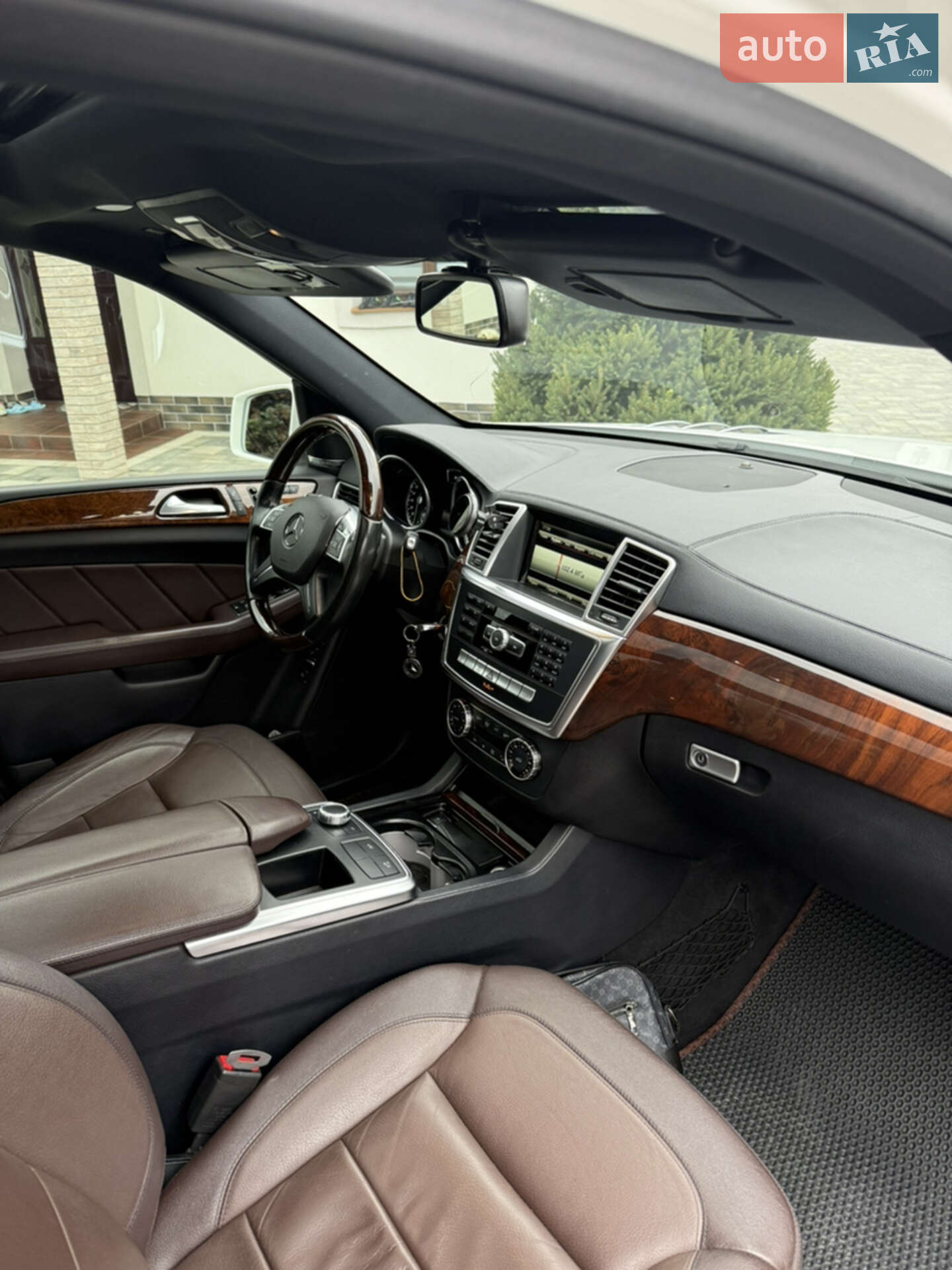 Mercedes-Benz GL-Class 2015 VIN 4JGDF2EE1FA592233 фото оголошення 27 з 86