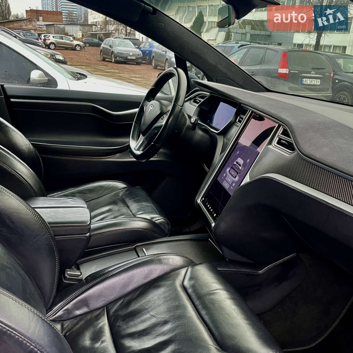 Tesla Model X 2017 VIN 5YJXCBE21HF054898 фото оголошення 21 з 28