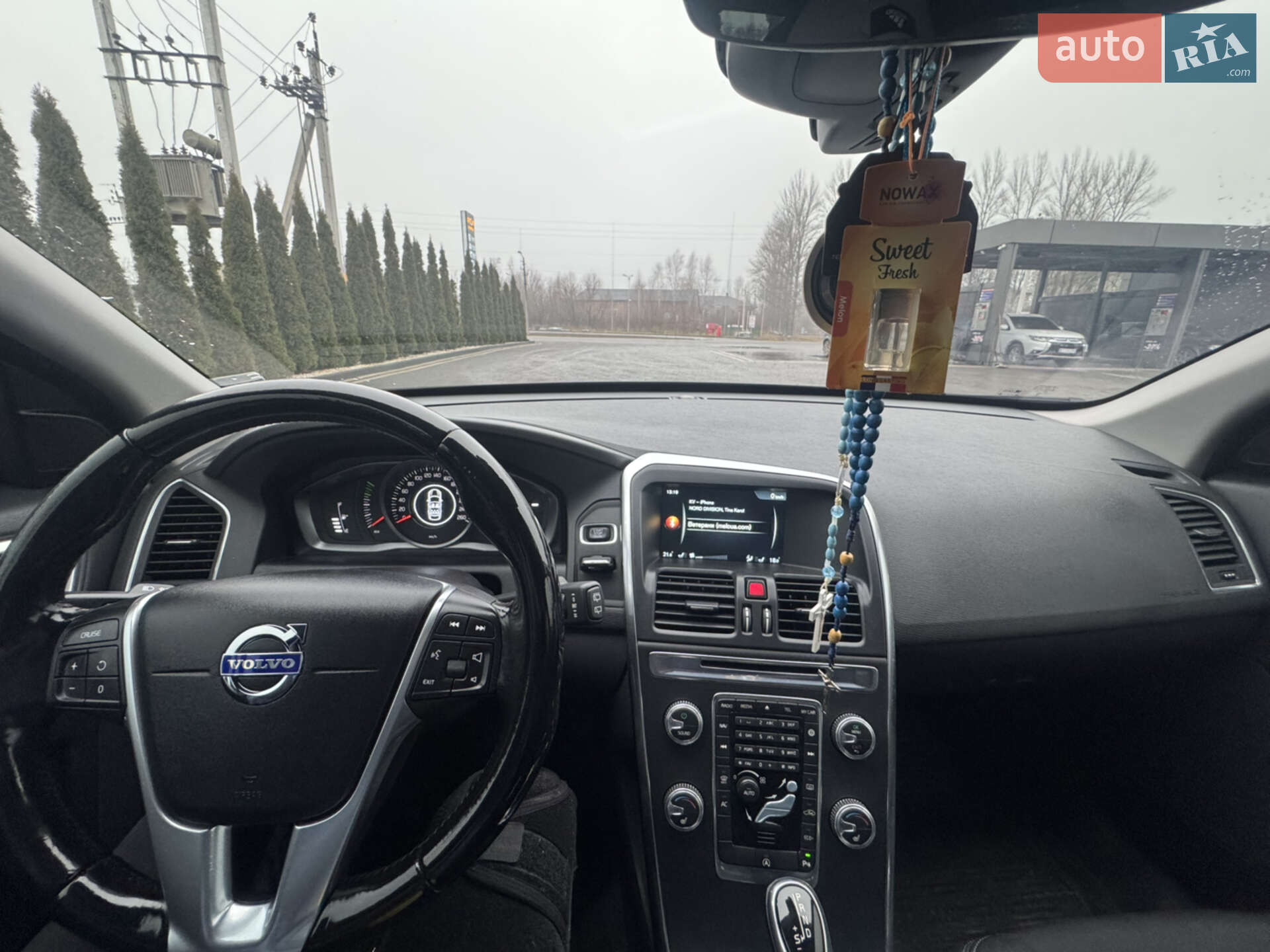 Volvo XC60 2015 VIN YV1DZ73CDF2750194 фото оголошення 11 з 11