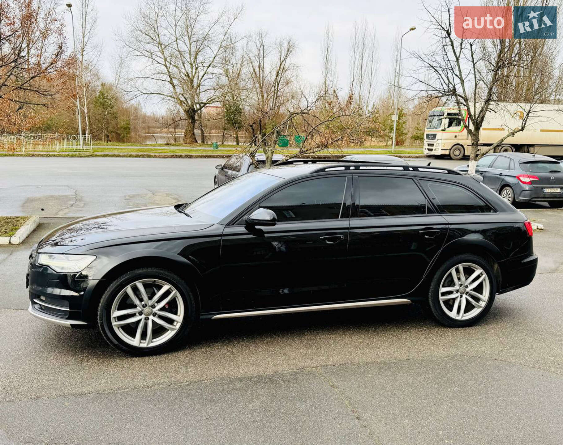 Audi A6 Allroad 2015 VIN WAUZZZ4G0FN029614 фото оголошення 5 з 37