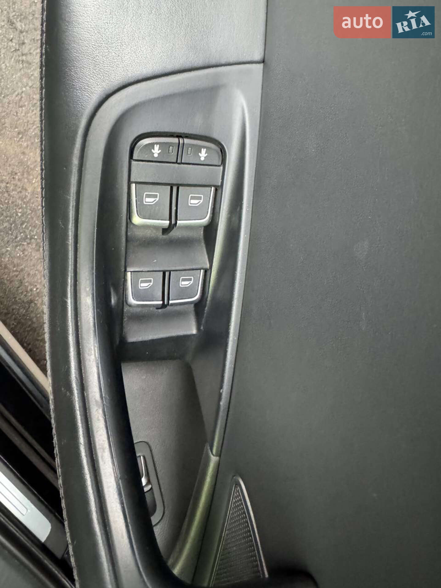 Audi A6 Allroad 2015 VIN WAUZZZ4G0FN029614 фото оголошення 35 з 37