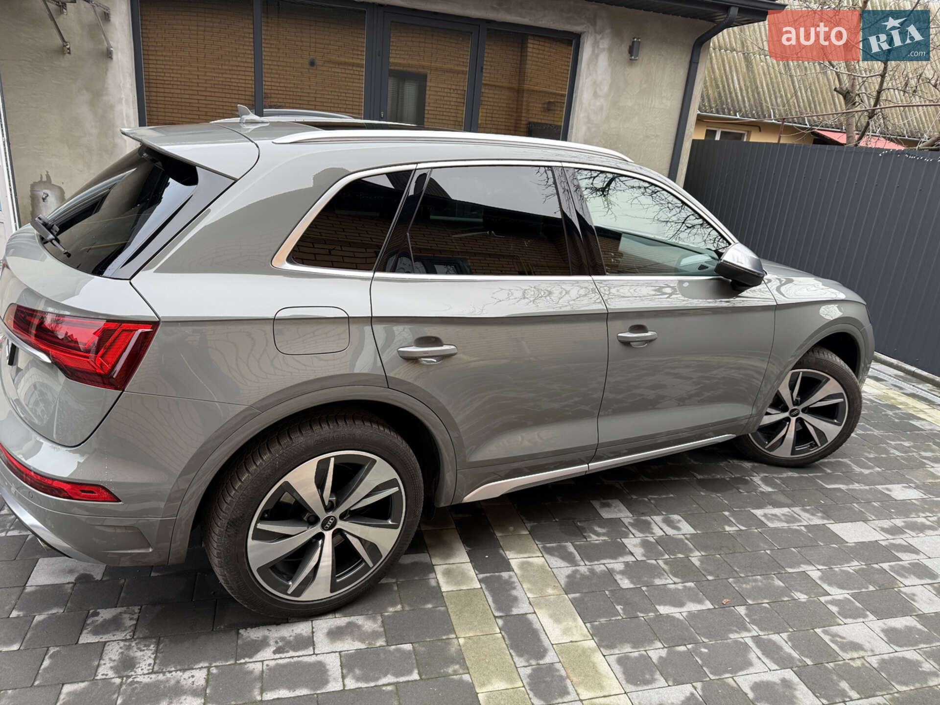 Audi SQ5 2022 VIN WA1B4AFY4N2117196 фото оголошення 8 з 18