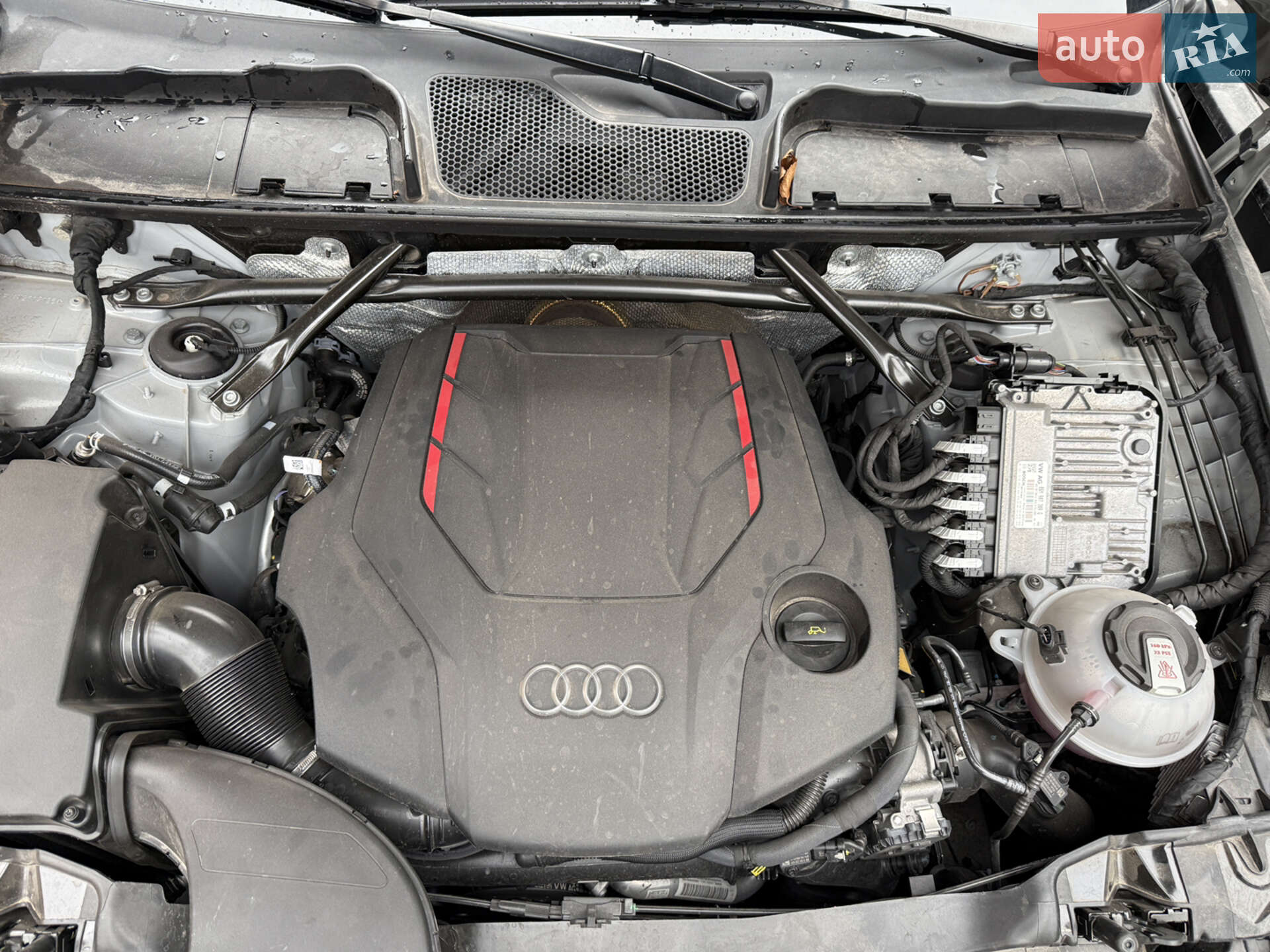 Audi SQ5 2022 VIN WA1B4AFY4N2117196 фото оголошення 18 з 18
