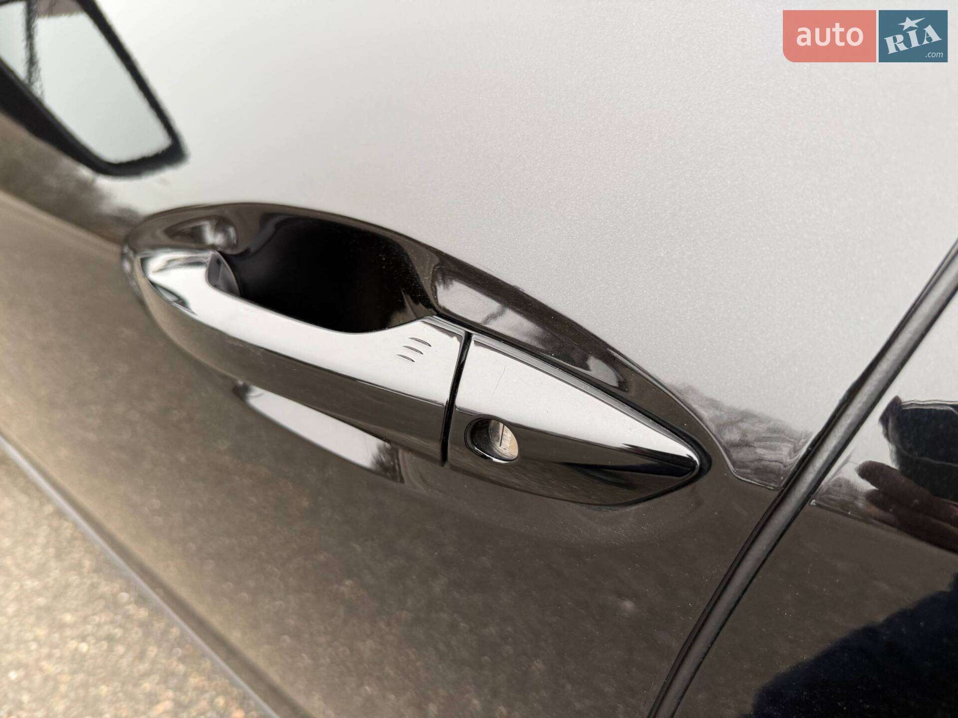 Acura TLX 2022 VIN 19UUB5F56NA000938 фото оголошення 12 з 43
