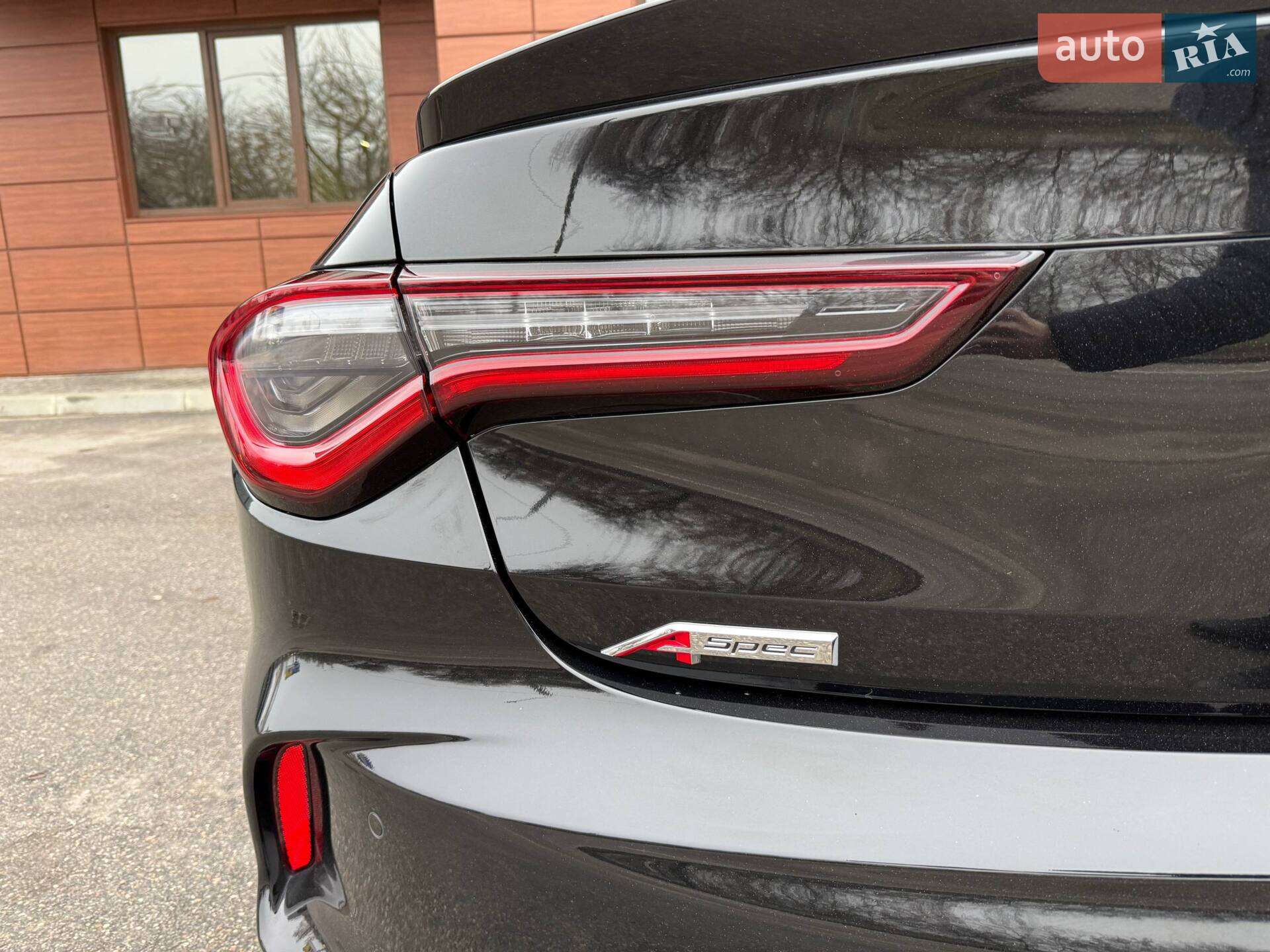 Acura TLX 2022 VIN 19UUB5F56NA000938 фото оголошення 17 з 43
