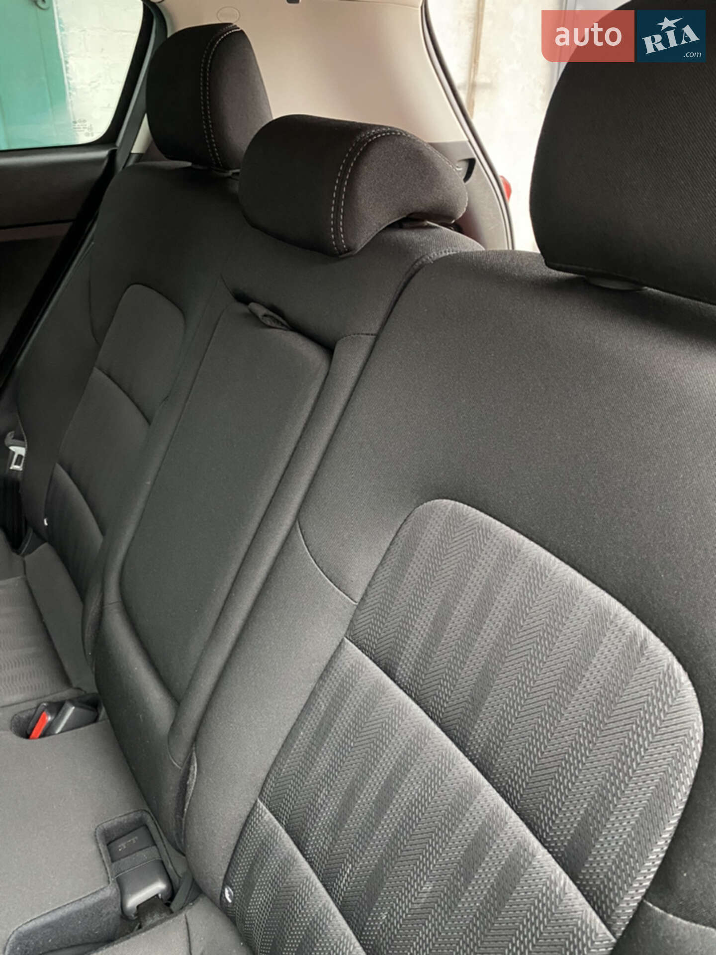 Kia Sportage 2021 VIN KNDPMCACXN7000650 фото оголошення 10 з 16