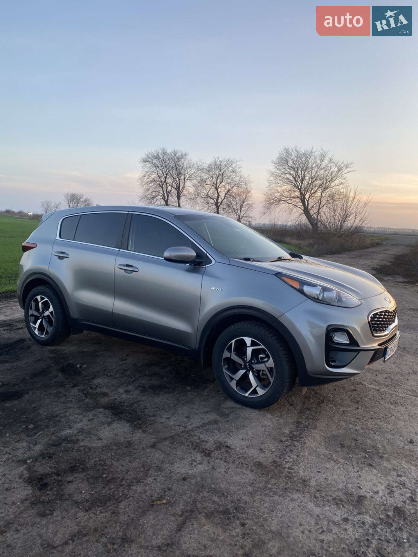 Kia Sportage 2021 VIN KNDPMCACXN7000650 фото оголошення 3 з 16