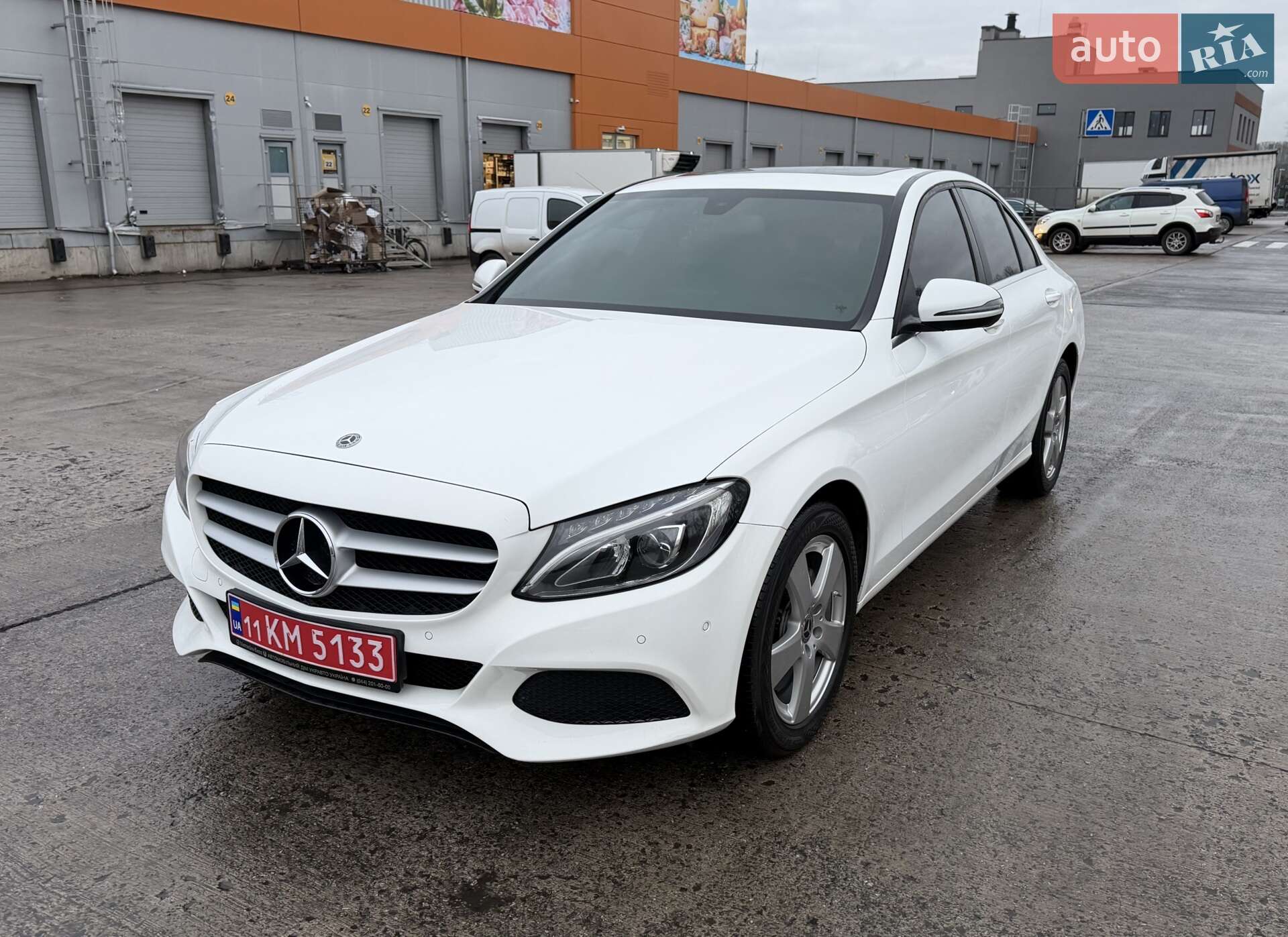 Mercedes-Benz C-Class 2017 VIN WDDWF3HB1JR338154 фото оголошення 3 з 29