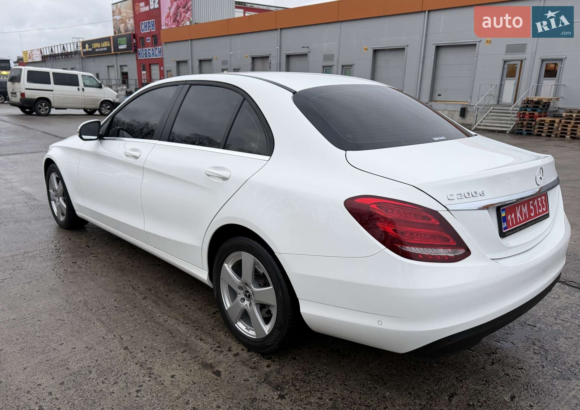 Mercedes-Benz C-Class 2017 VIN WDDWF3HB1JR338154 фото оголошення 8 з 29