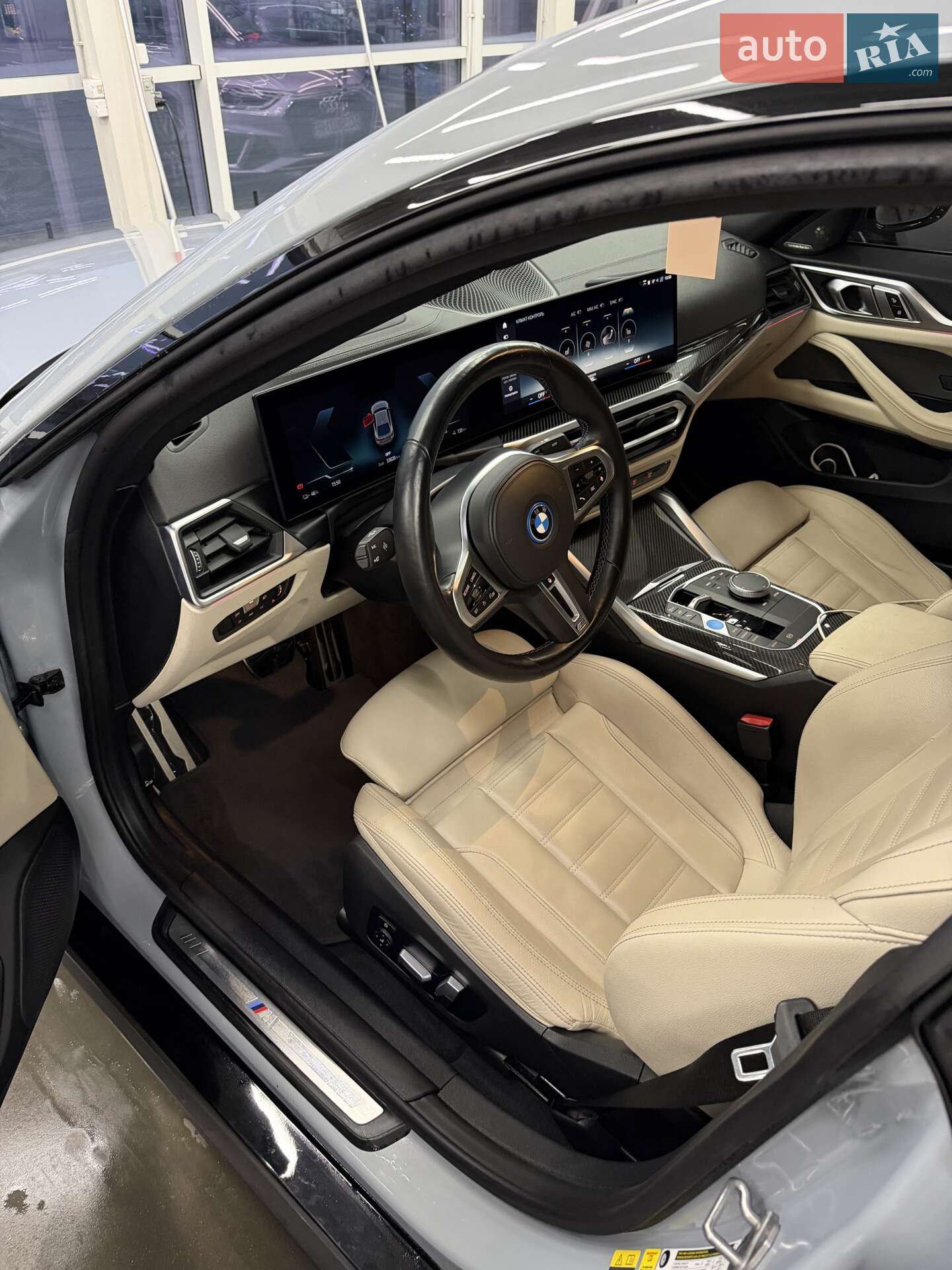 BMW I4 2023 VIN WBY33AW0XPFR11279 фото оголошення 4 з 15