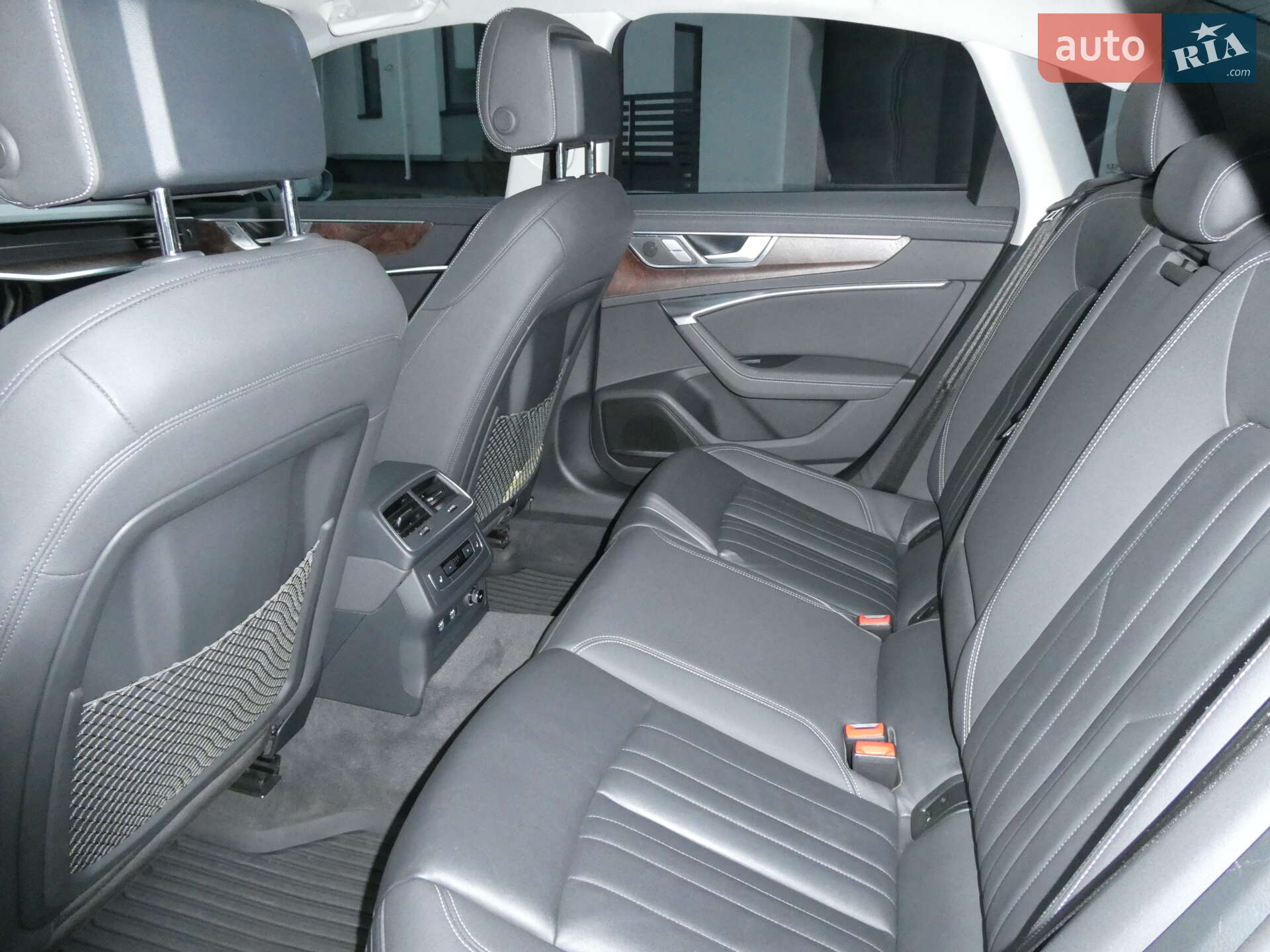 Audi A6 2019 VIN WAUL2AF26KN091218 фото оголошення 22 з 43
