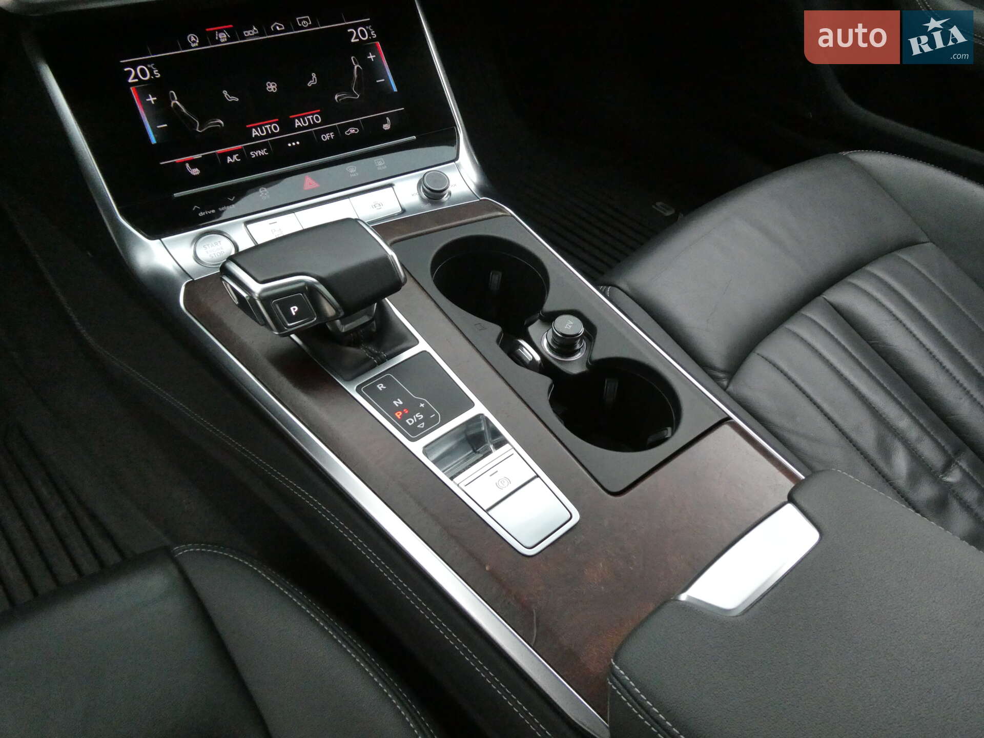 Audi A6 2019 VIN WAUL2AF26KN091218 фото оголошення 27 з 43