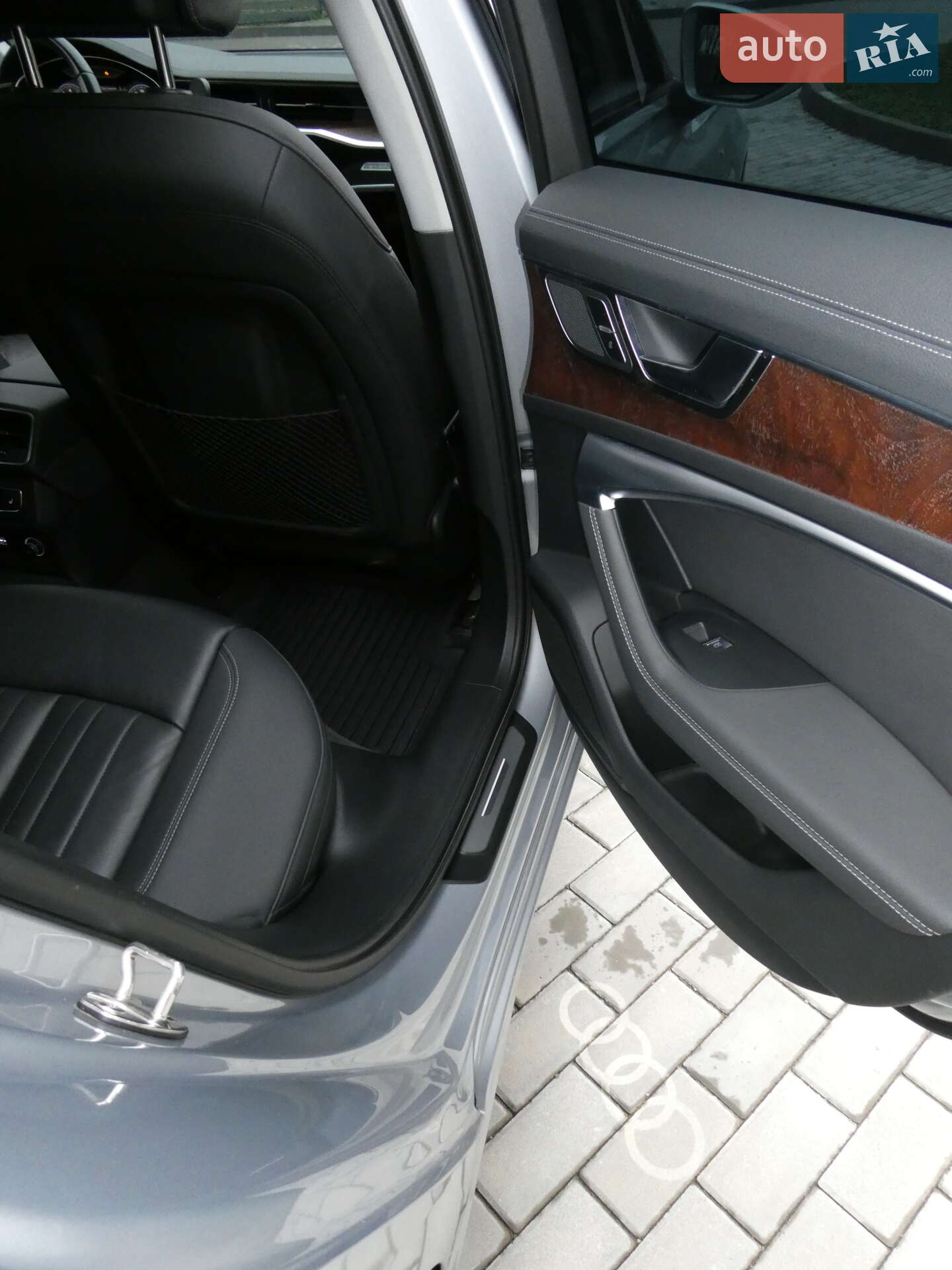 Audi A6 2019 VIN WAUL2AF26KN091218 фото оголошення 30 з 43