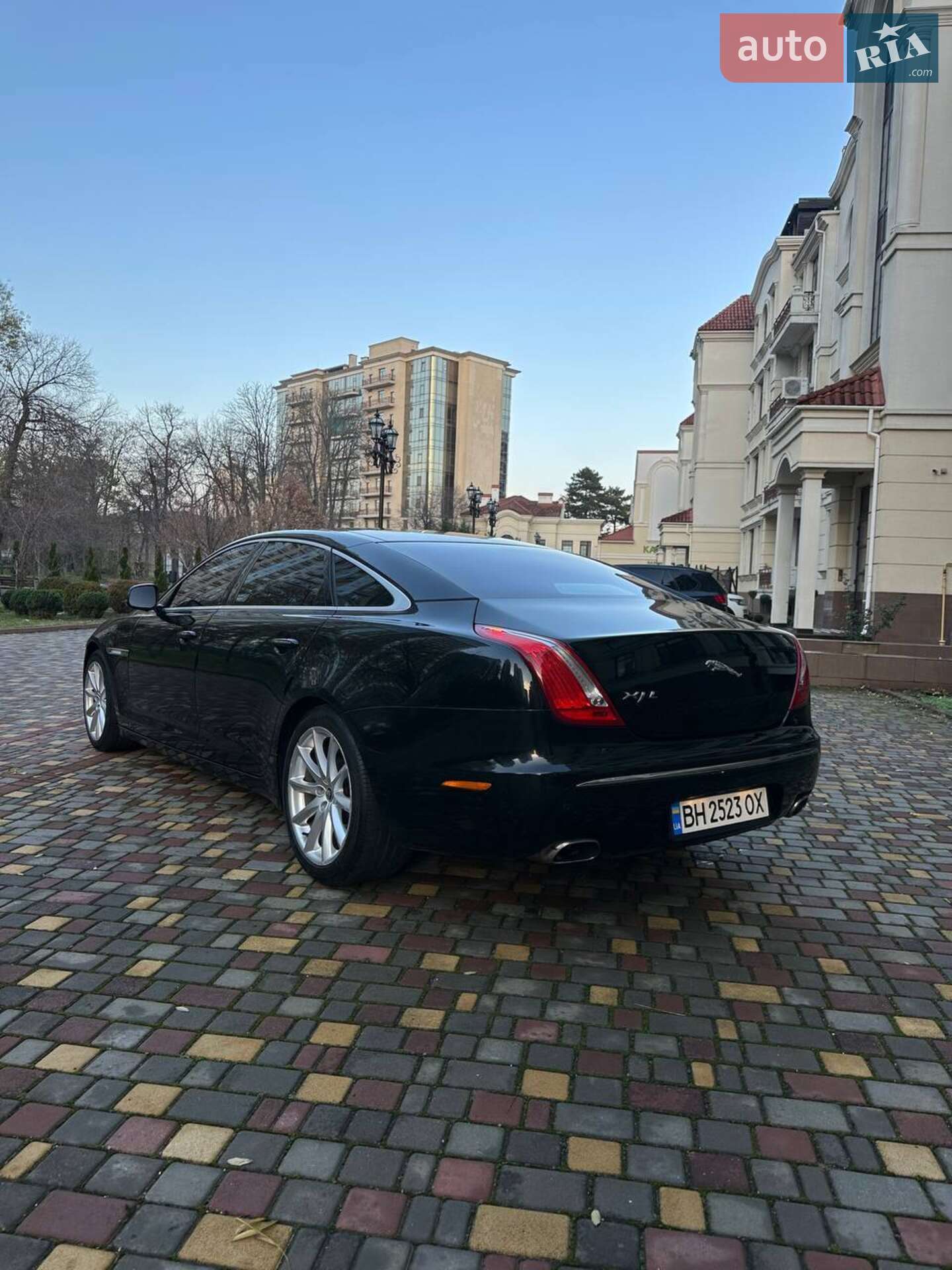 Jaguar XJ 2012 VIN SAJAA2223CNV38292 фото оголошення 13 з 13