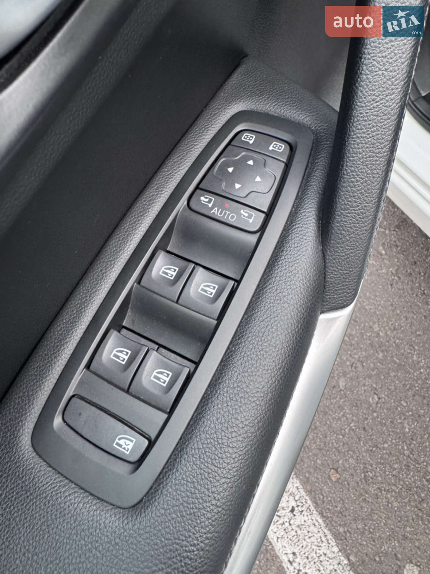 Renault Kadjar 2019 VIN VF1RFE00363253239 фото оголошення 13 з 18