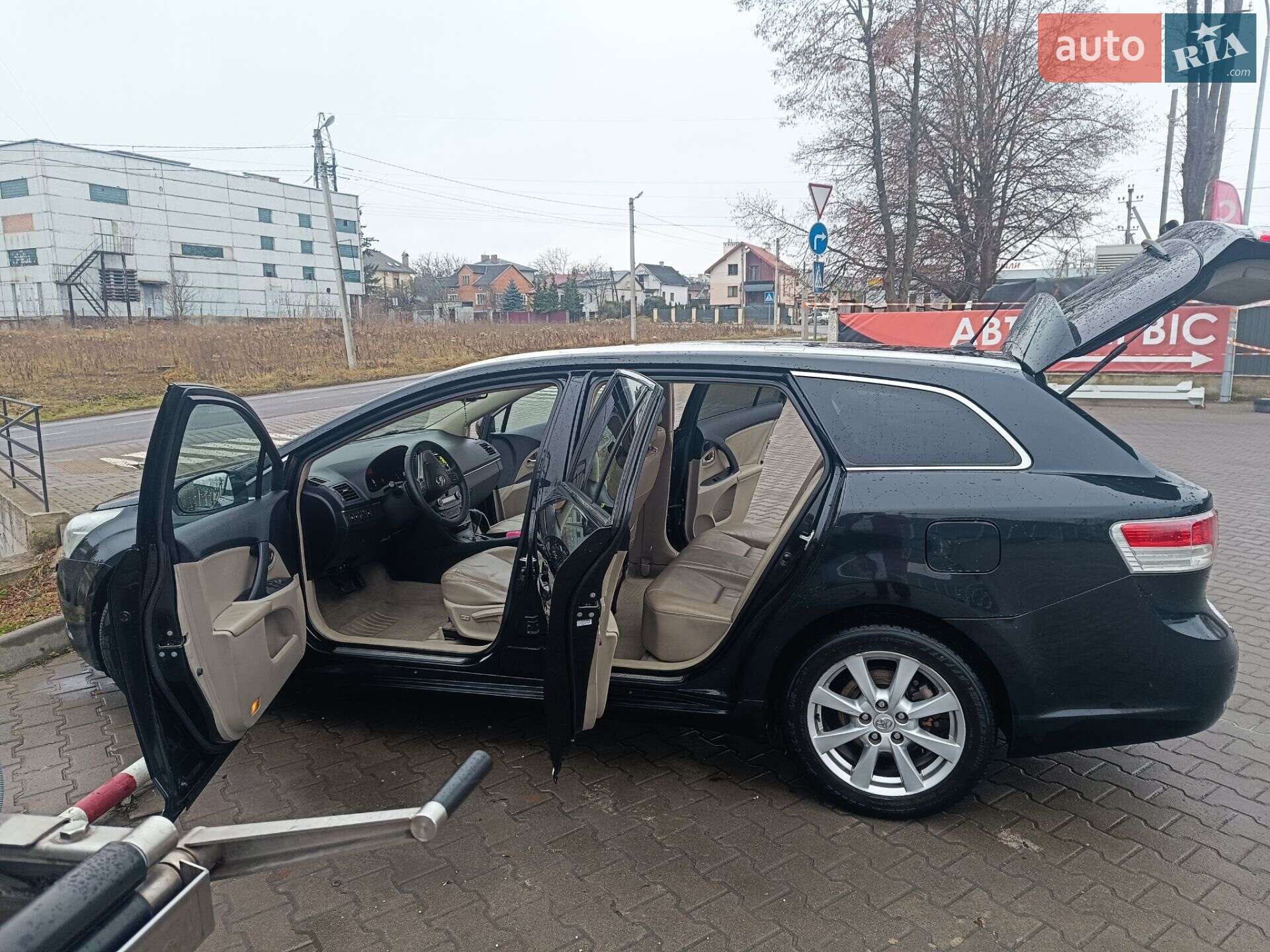 Toyota Avensis 2011 VIN SB1EB76L60E027169 фото оголошення 9 з 39