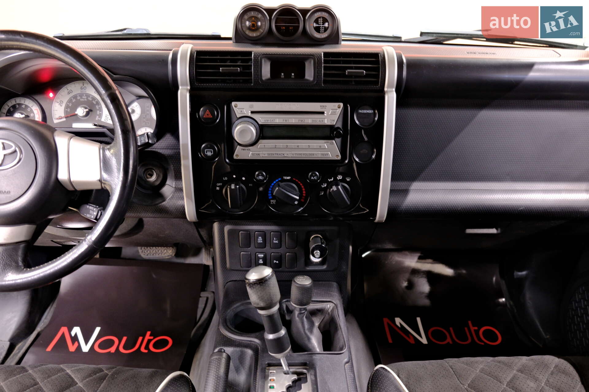 Toyota FJ Cruiser 2008 VIN JTEBU11F270096029 фото оголошення 18 з 42