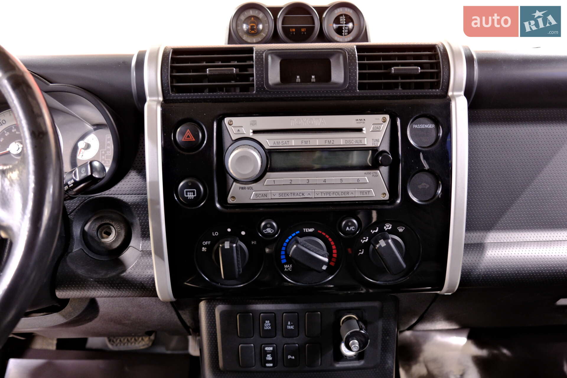 Toyota FJ Cruiser 2008 VIN JTEBU11F270096029 фото оголошення 19 з 42