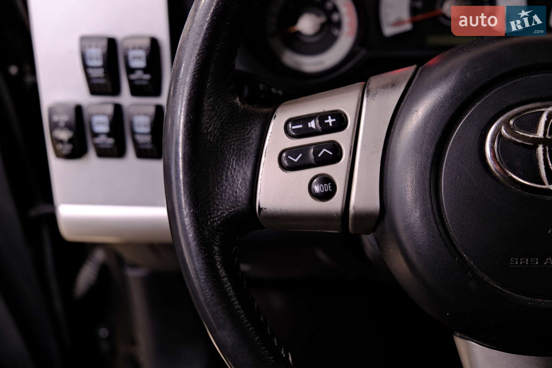 Toyota FJ Cruiser 2008 VIN JTEBU11F270096029 фото оголошення 20 з 42