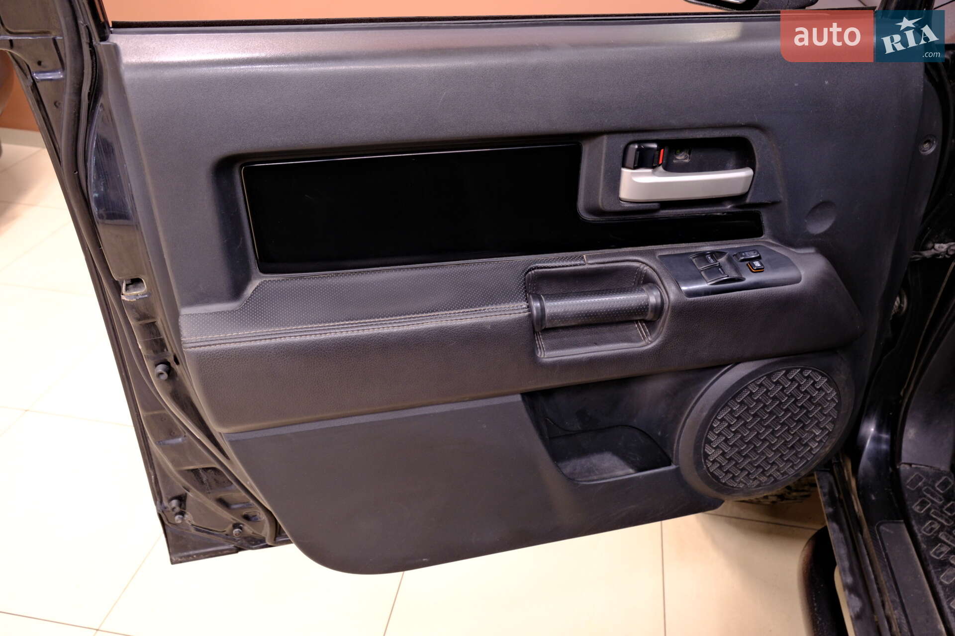 Toyota FJ Cruiser 2008 VIN JTEBU11F270096029 фото оголошення 25 з 42