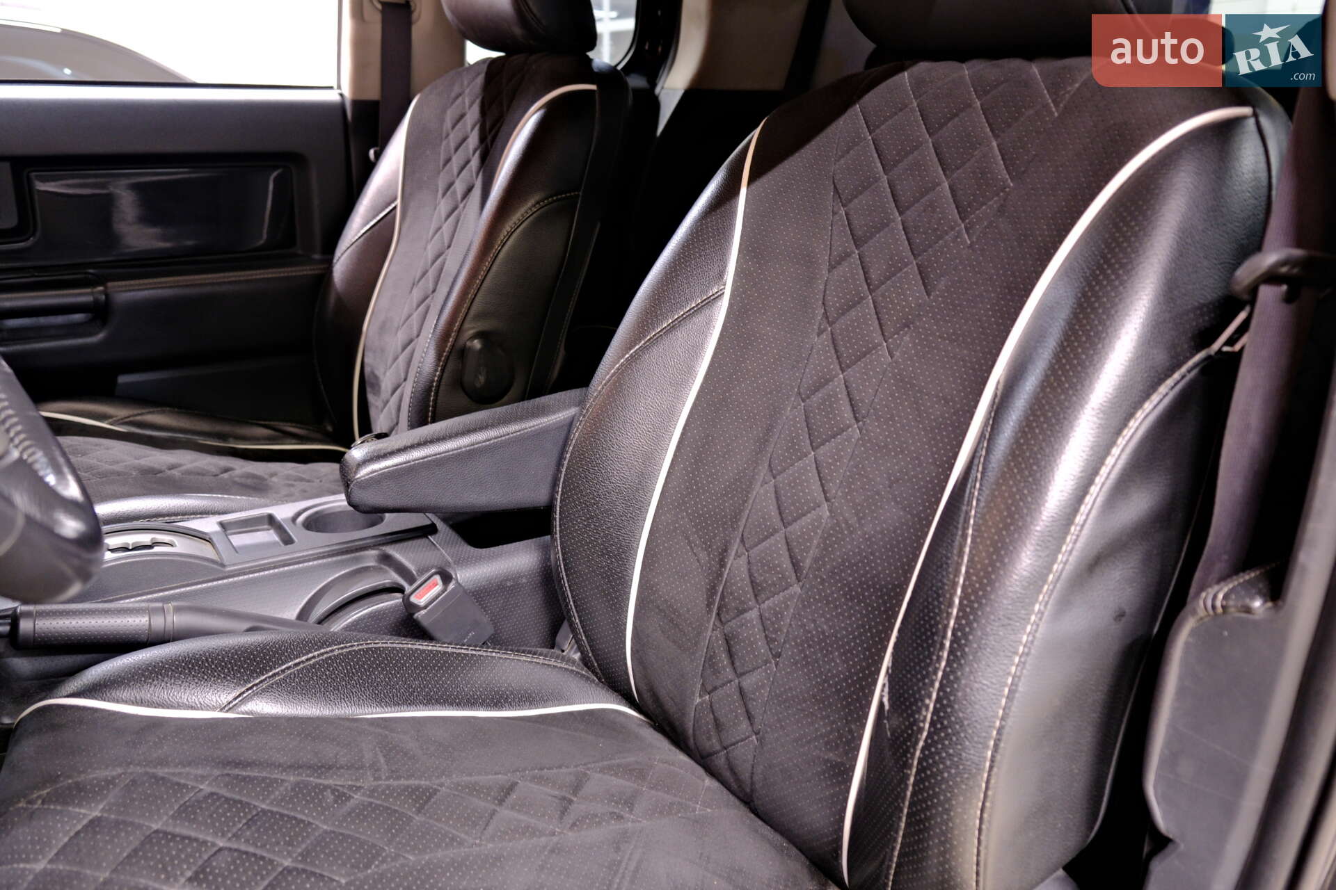 Toyota FJ Cruiser 2008 VIN JTEBU11F270096029 фото оголошення 28 з 42