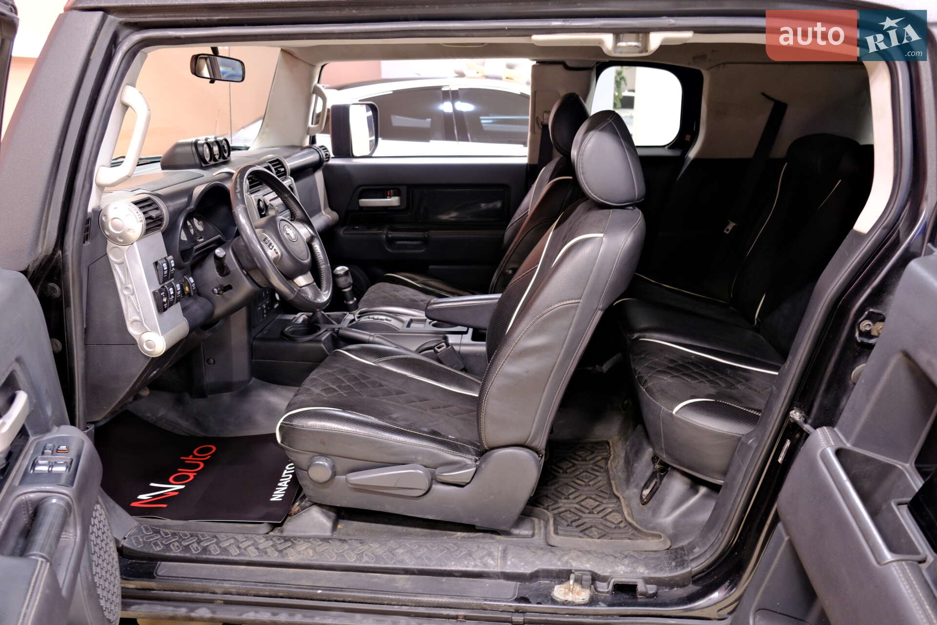 Toyota FJ Cruiser 2008 VIN JTEBU11F270096029 фото оголошення 29 з 42