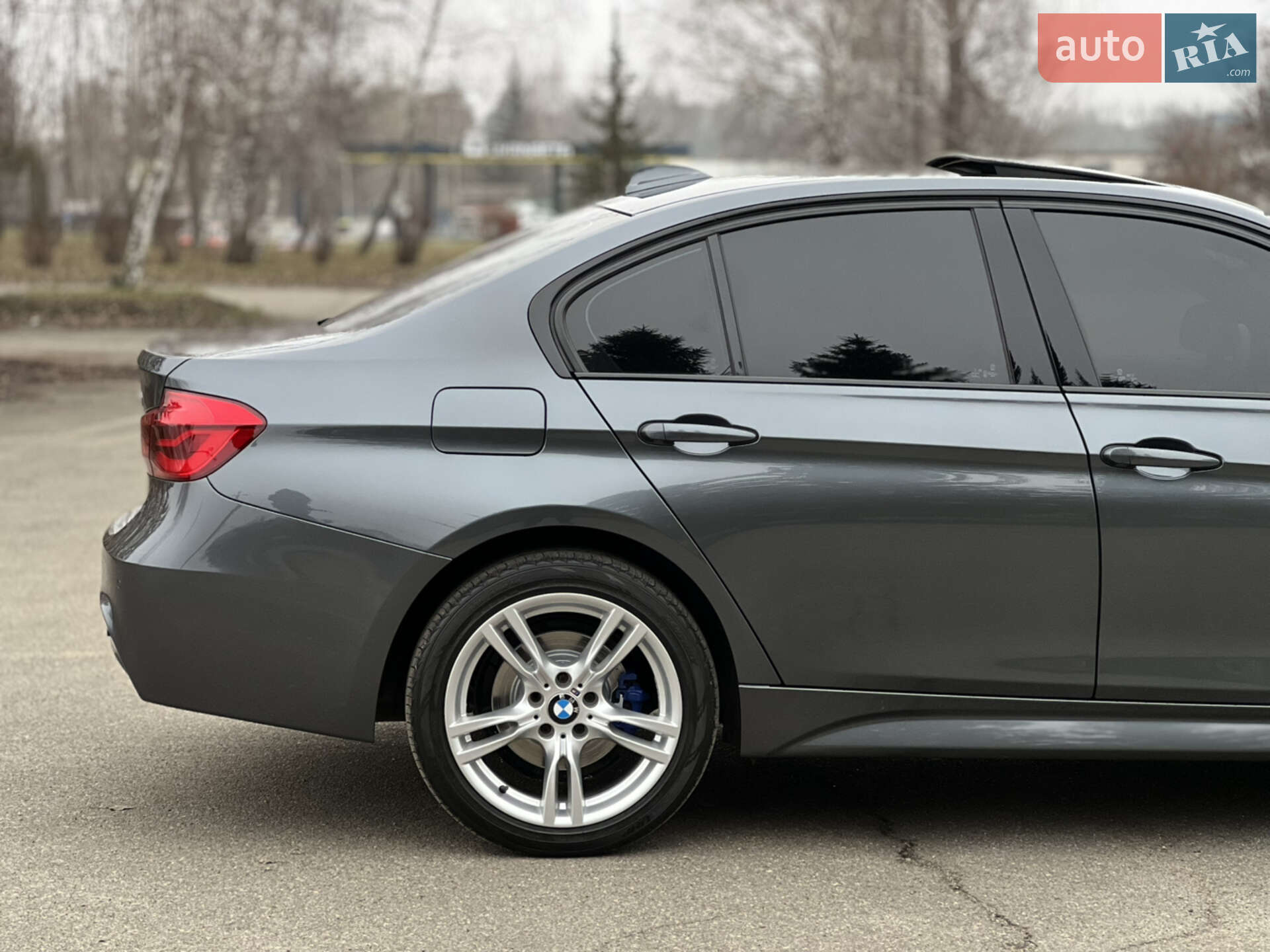 BMW 3 Series 2018 VIN WBA8F1C54JAE92929 фото оголошення 13 з 32