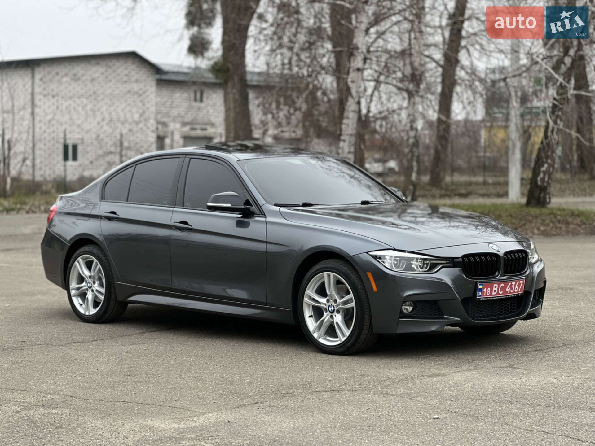 BMW 3 Series 2018 VIN WBA8F1C54JAE92929 фото оголошення 16 з 32