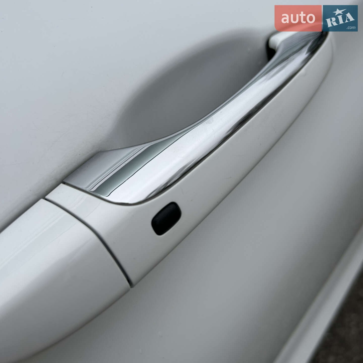 Chrysler 200 2014 VIN 1C3CCCCB7FN509392 фото оголошення 15 з 23