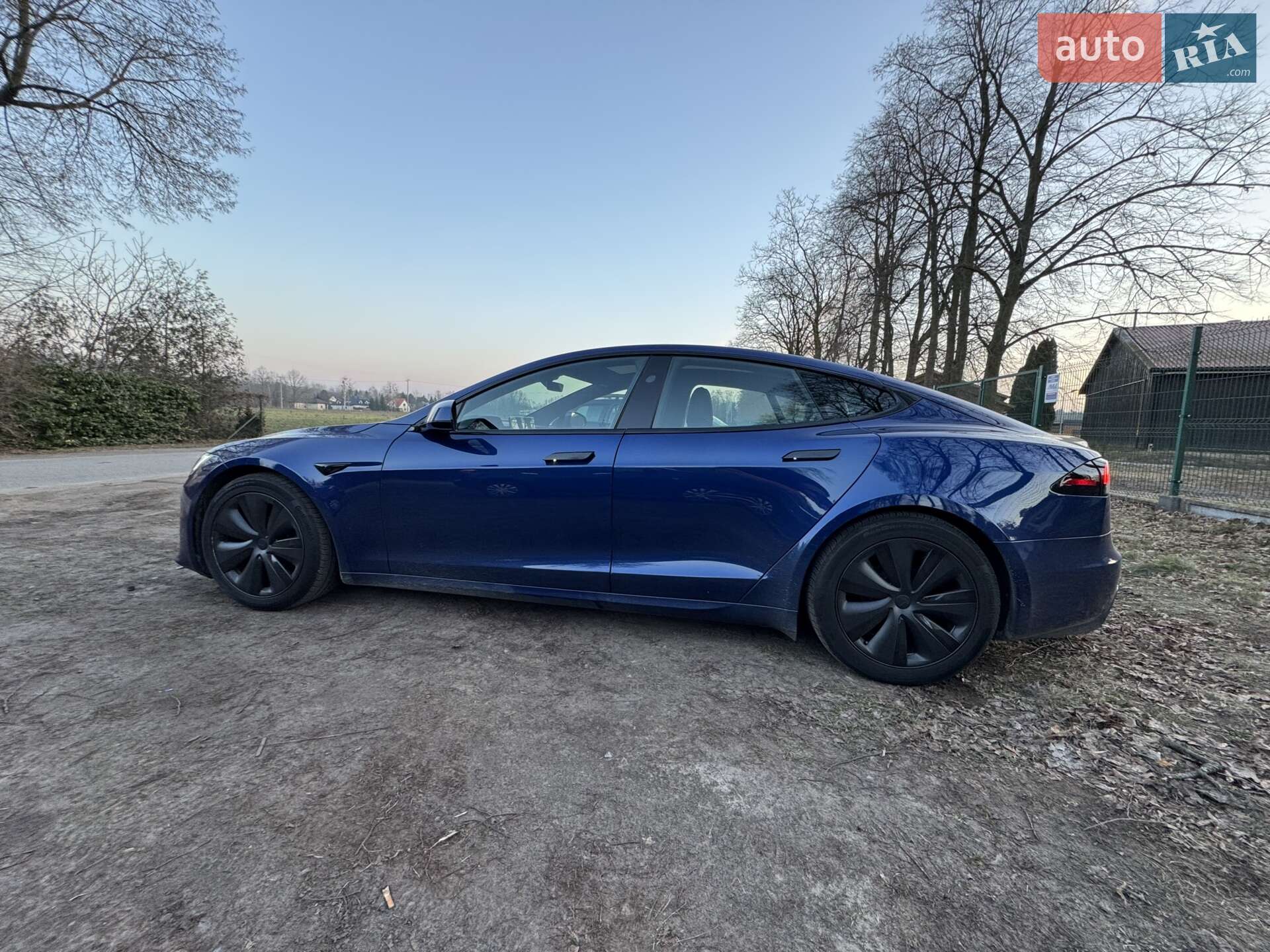 Tesla Model S 2023 VIN 5YJSA1E59PF519463 фото оголошення 6 з 15