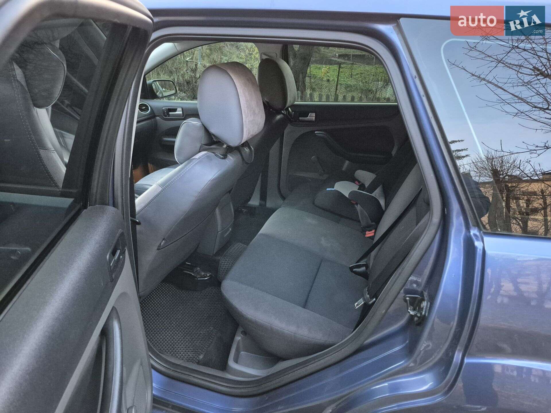 Ford Focus 2005 VIN WF0WXXGCDW5A52596 фото оголошення 7 з 8