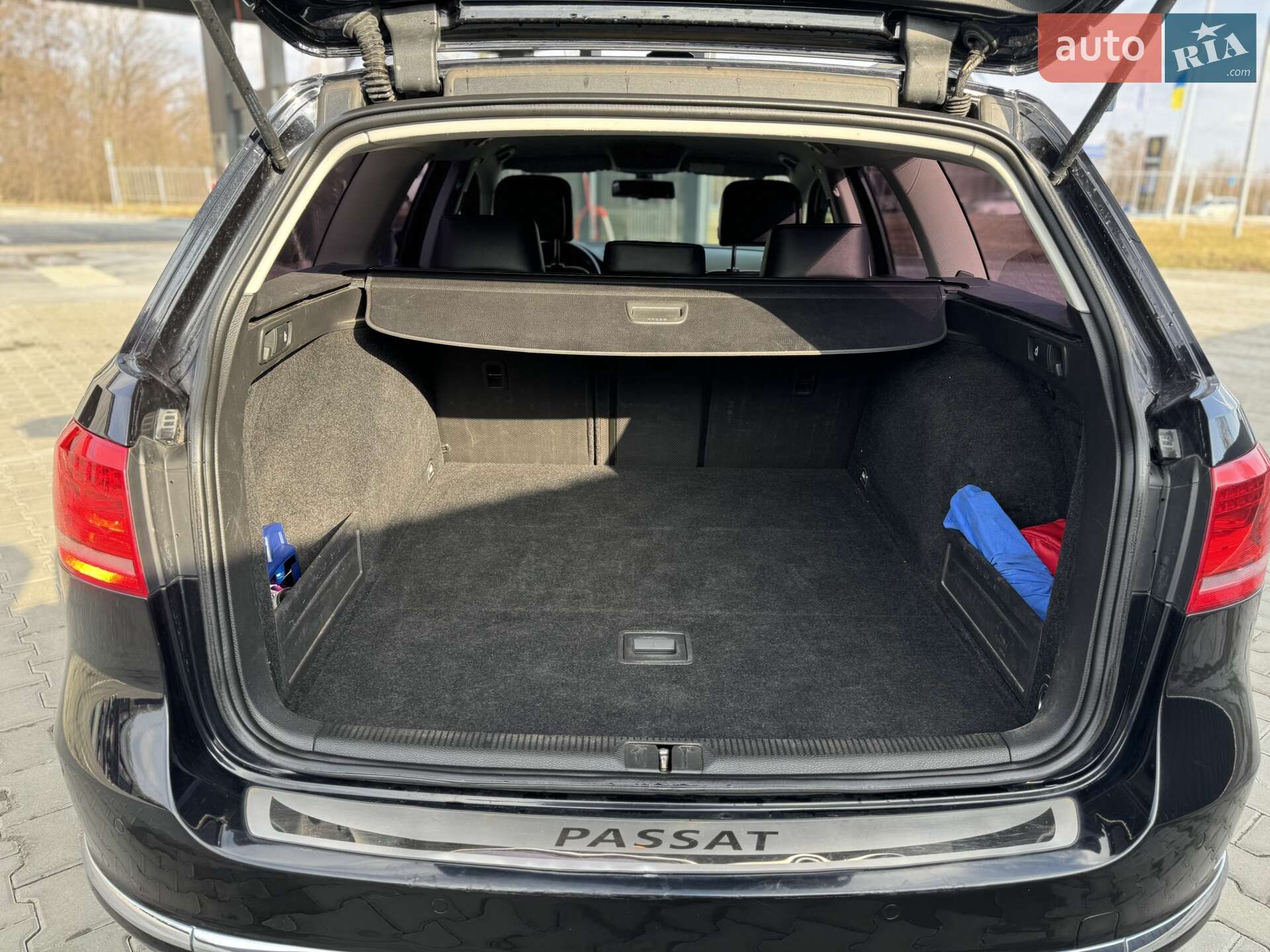 Volkswagen Passat 2012 VIN WVWZZZ3CZDE078998 фото оголошення 10 з 15
