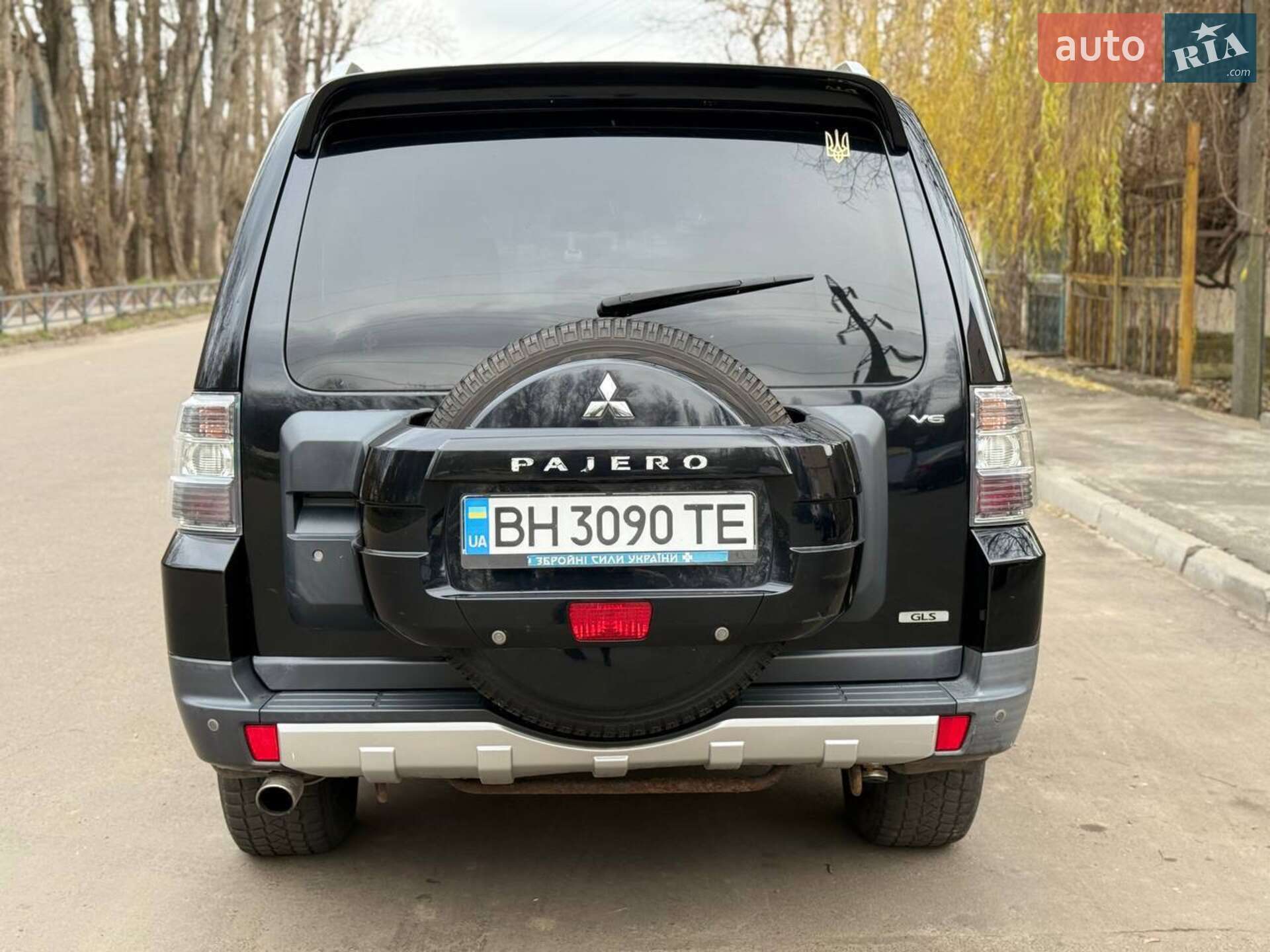 Mitsubishi Pajero 2007 VIN JMYLRV93W8J000680 фото оголошення 5 з 17