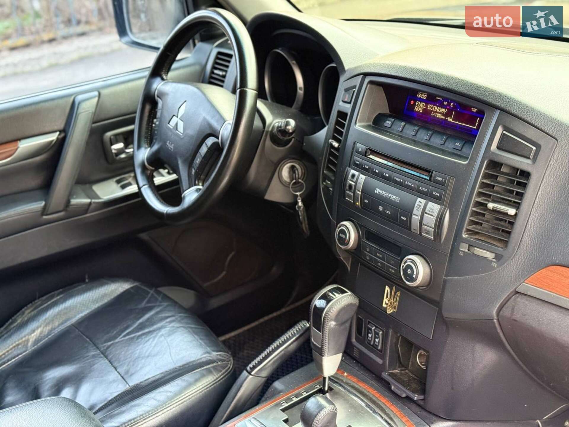 Mitsubishi Pajero 2007 VIN JMYLRV93W8J000680 фото оголошення 11 з 17