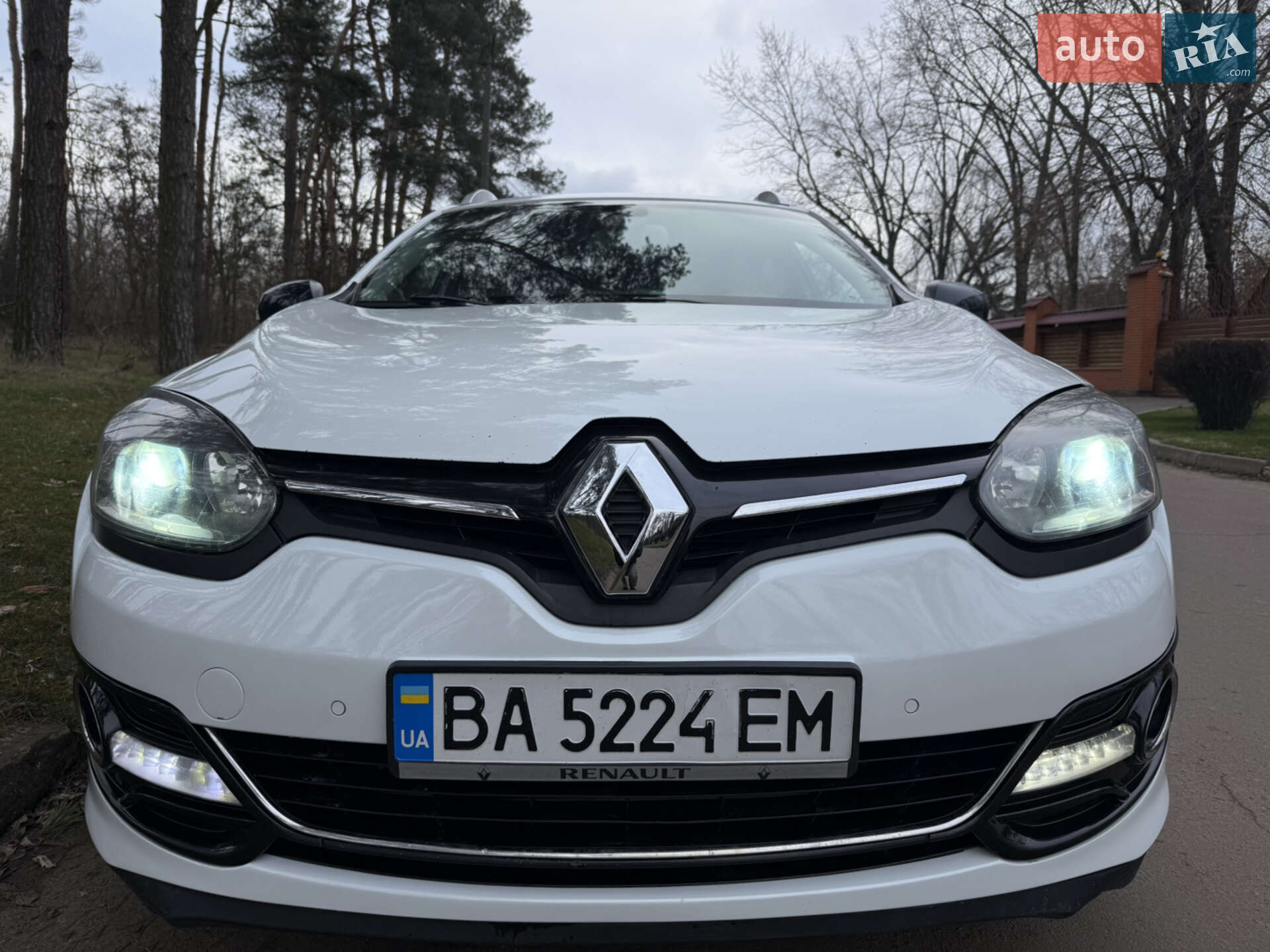 Renault Megane 2015 VIN VF1KZ030H53652411 фото оголошення 5 з 26