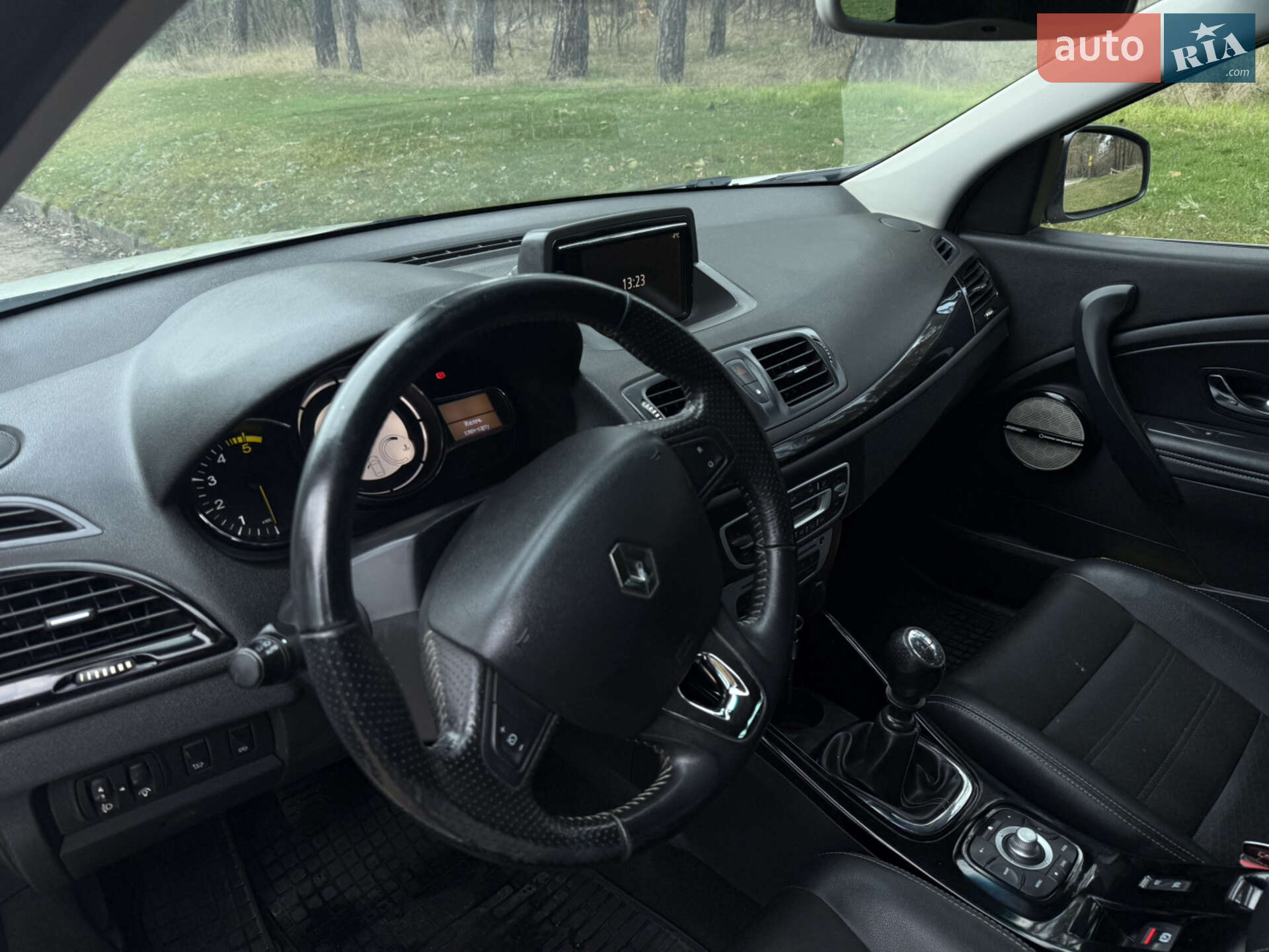 Renault Megane 2015 VIN VF1KZ030H53652411 фото оголошення 23 з 26