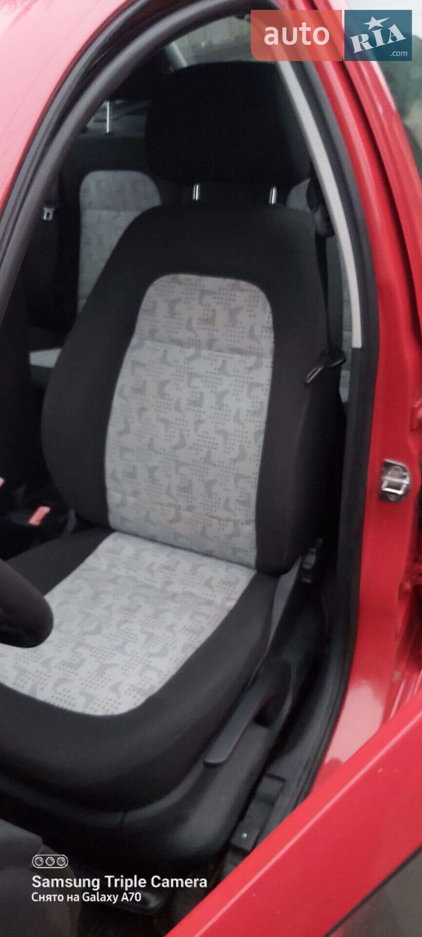 Skoda Fabia 2004 VIN TMBHC46Y343940313 фото оголошення 37 з 47