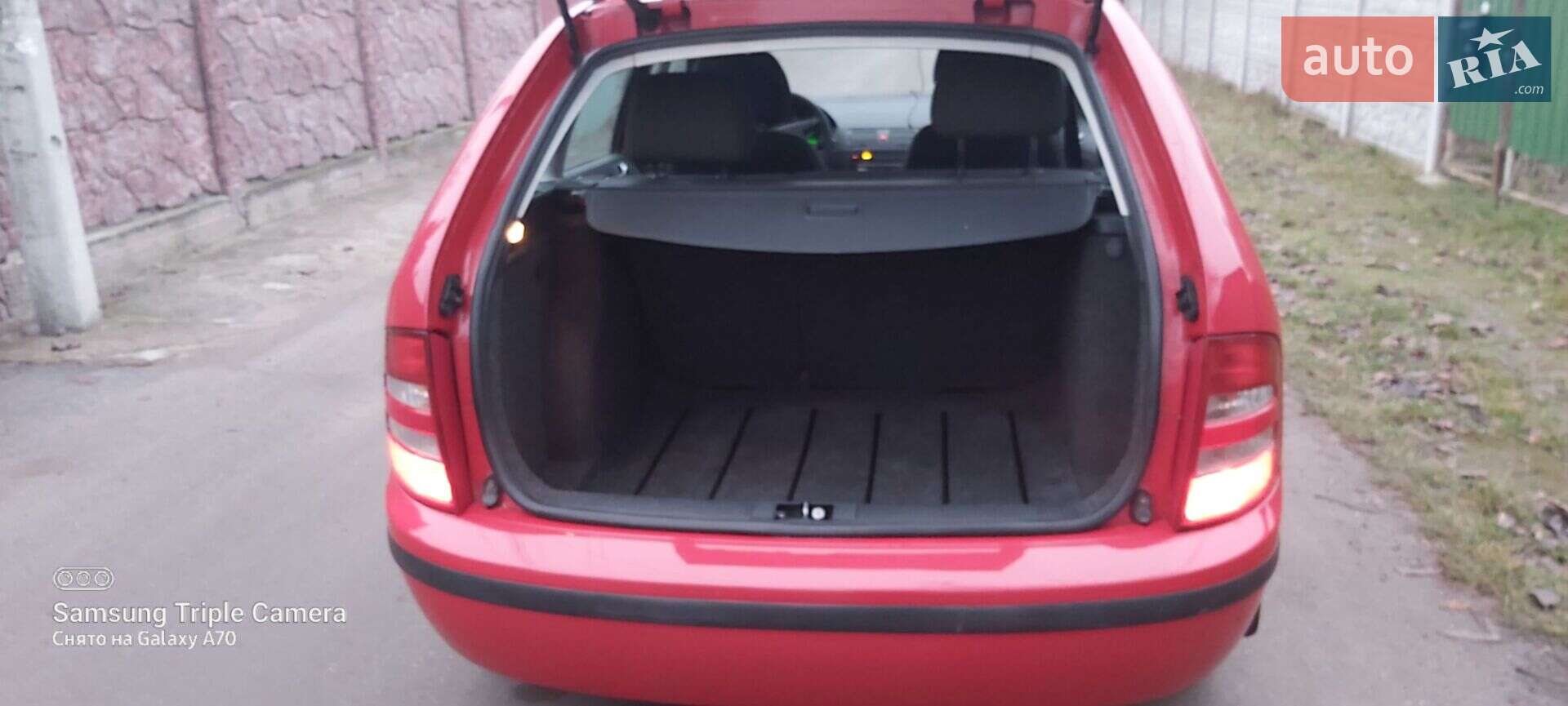 Skoda Fabia 2004 VIN TMBHC46Y343940313 фото оголошення 20 з 47