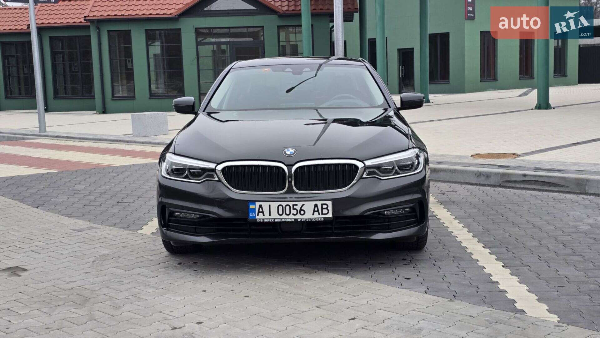 BMW 5 Series 2019 VIN WBAJD51060CD31992 фото оголошення 2 з 22