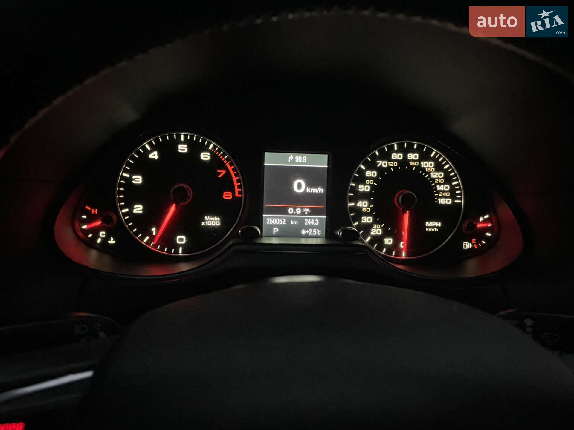 Audi Q5 2013 VIN WA1LFAFP9DA067146 фото оголошення 47 з 50
