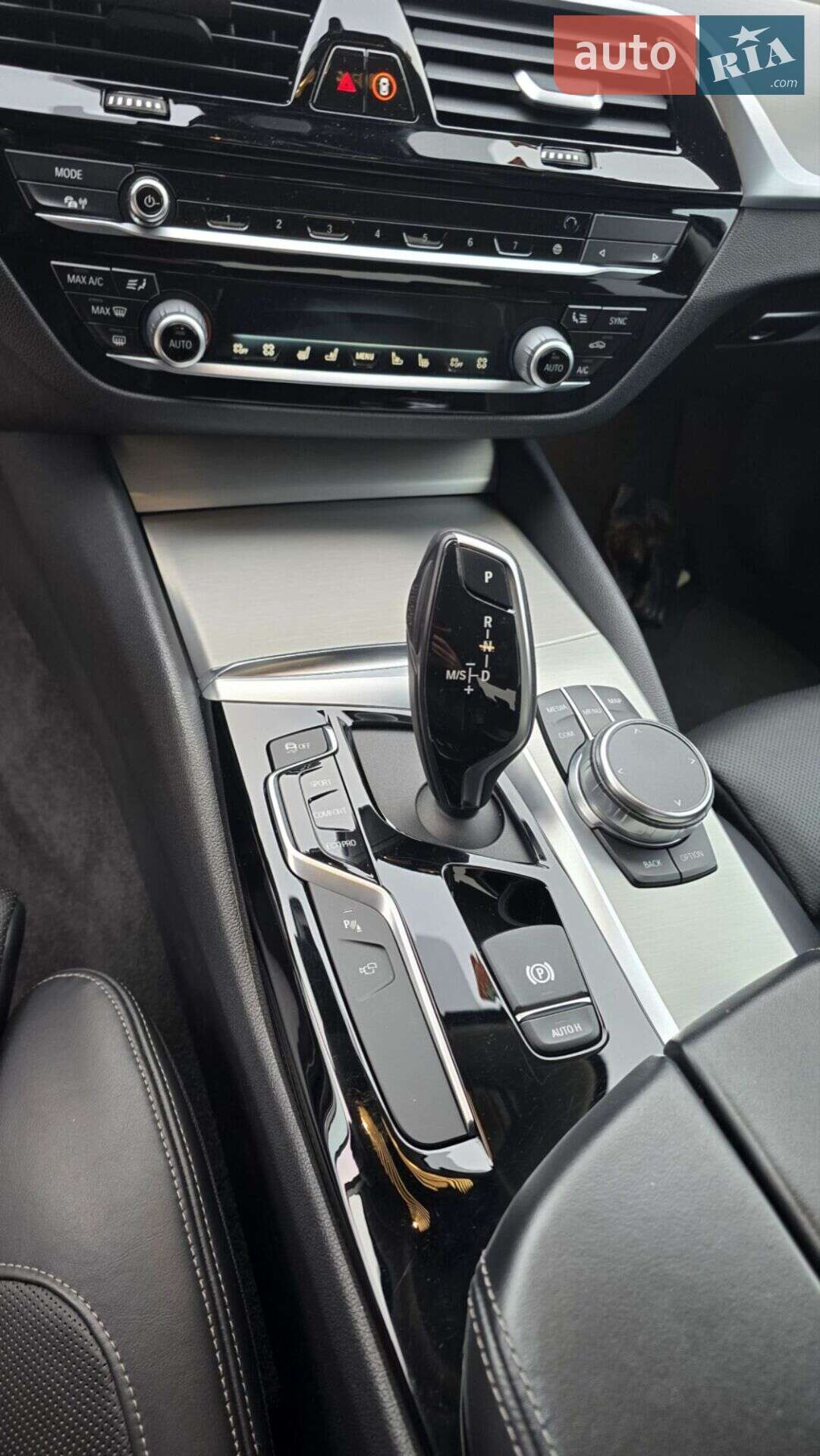 BMW 5 Series 2019 VIN WBAJD51060CD31992 фото оголошення 19 з 22