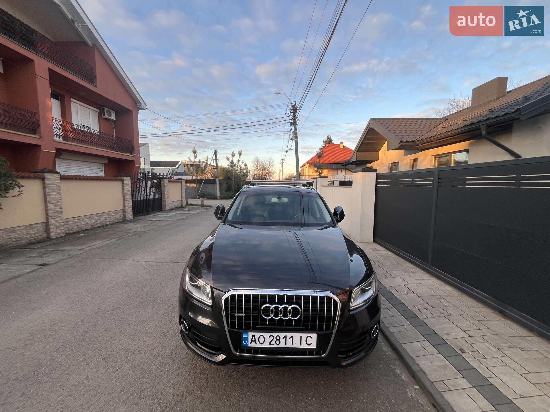 Audi Q5 2015 VIN WA1LFAFP7FA137925 фото оголошення 2 з 27