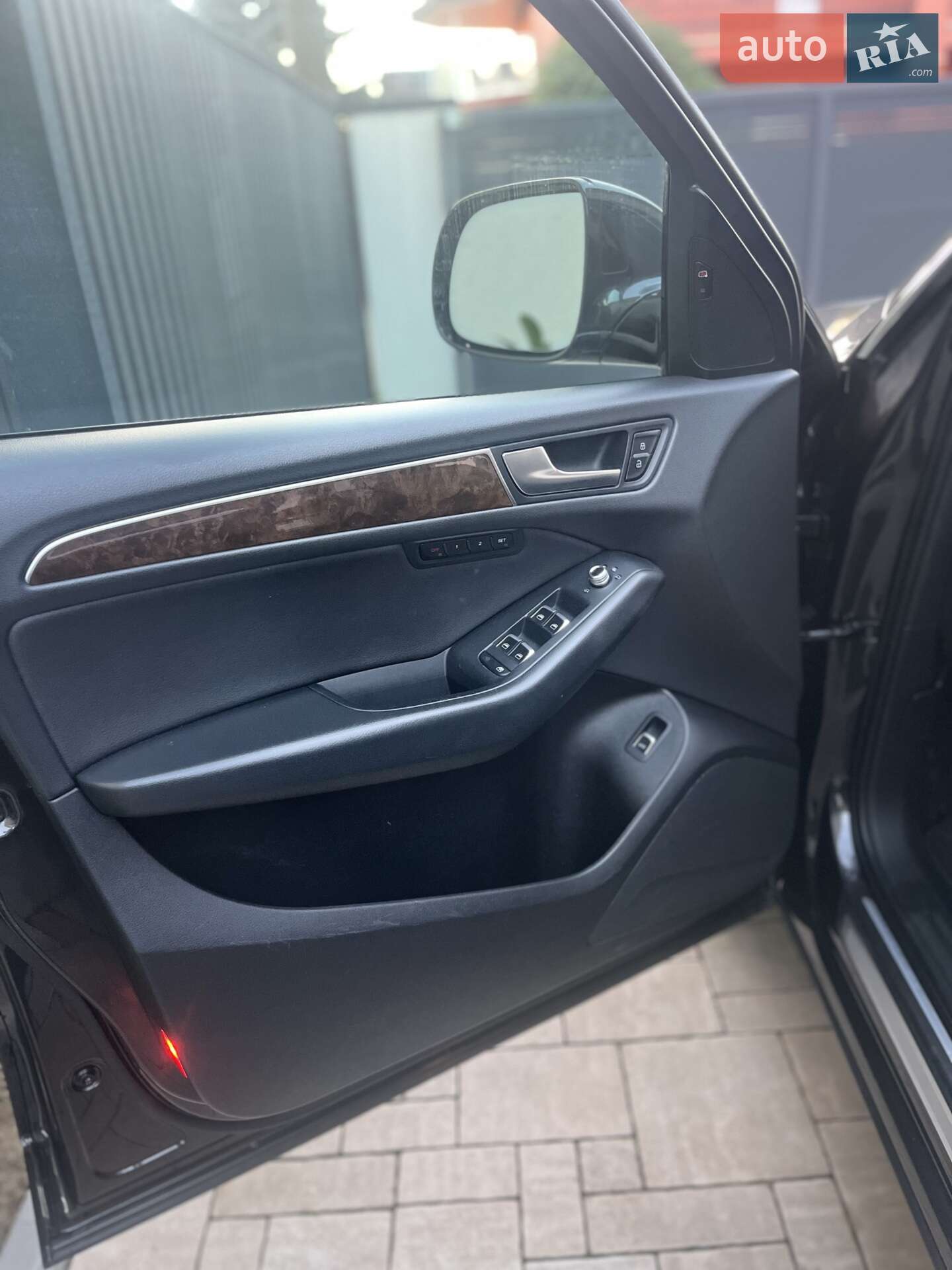Audi Q5 2015 VIN WA1LFAFP7FA137925 фото оголошення 21 з 27